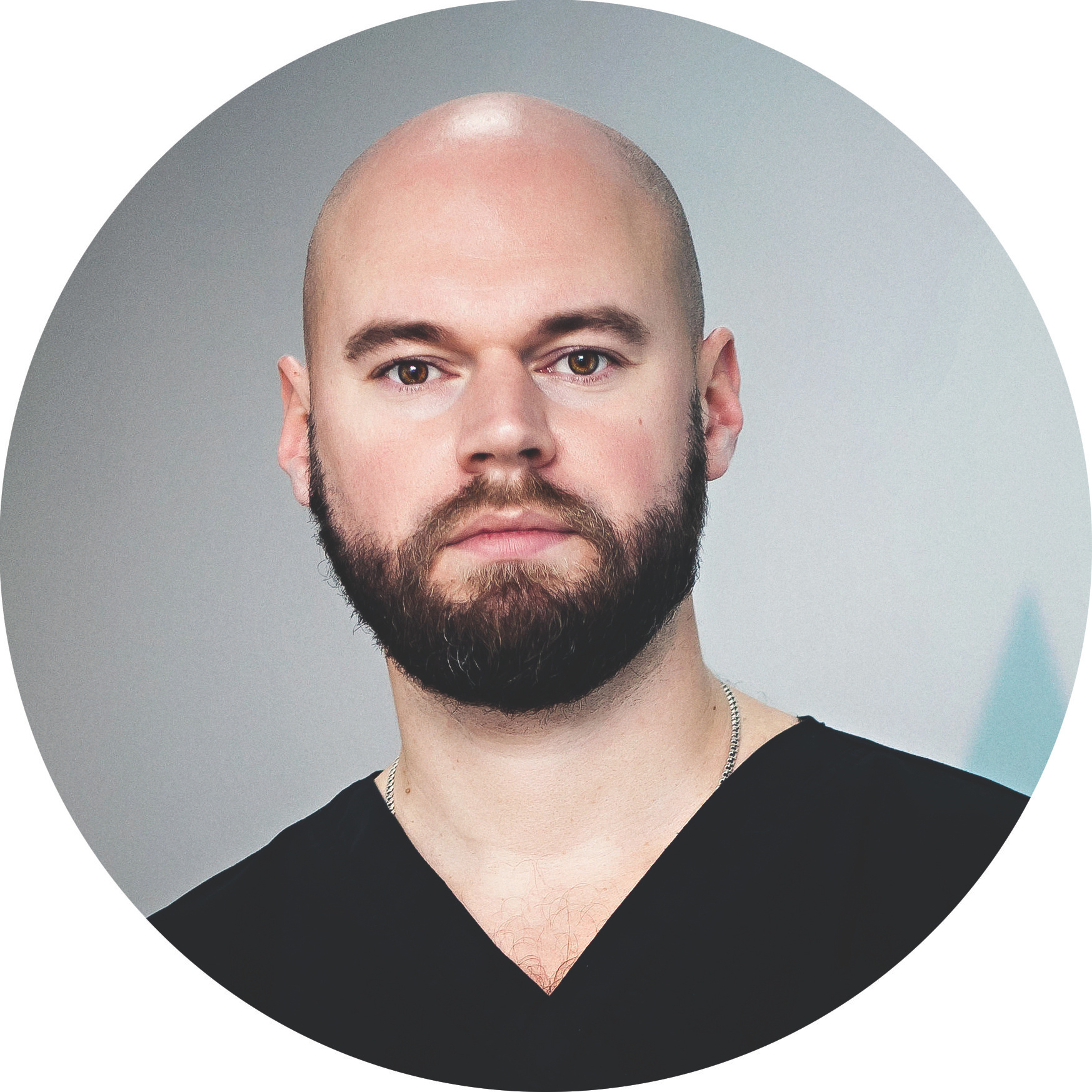 Иванов Андрей Анатольевич. Врач стоматолог хирург имплантолог.