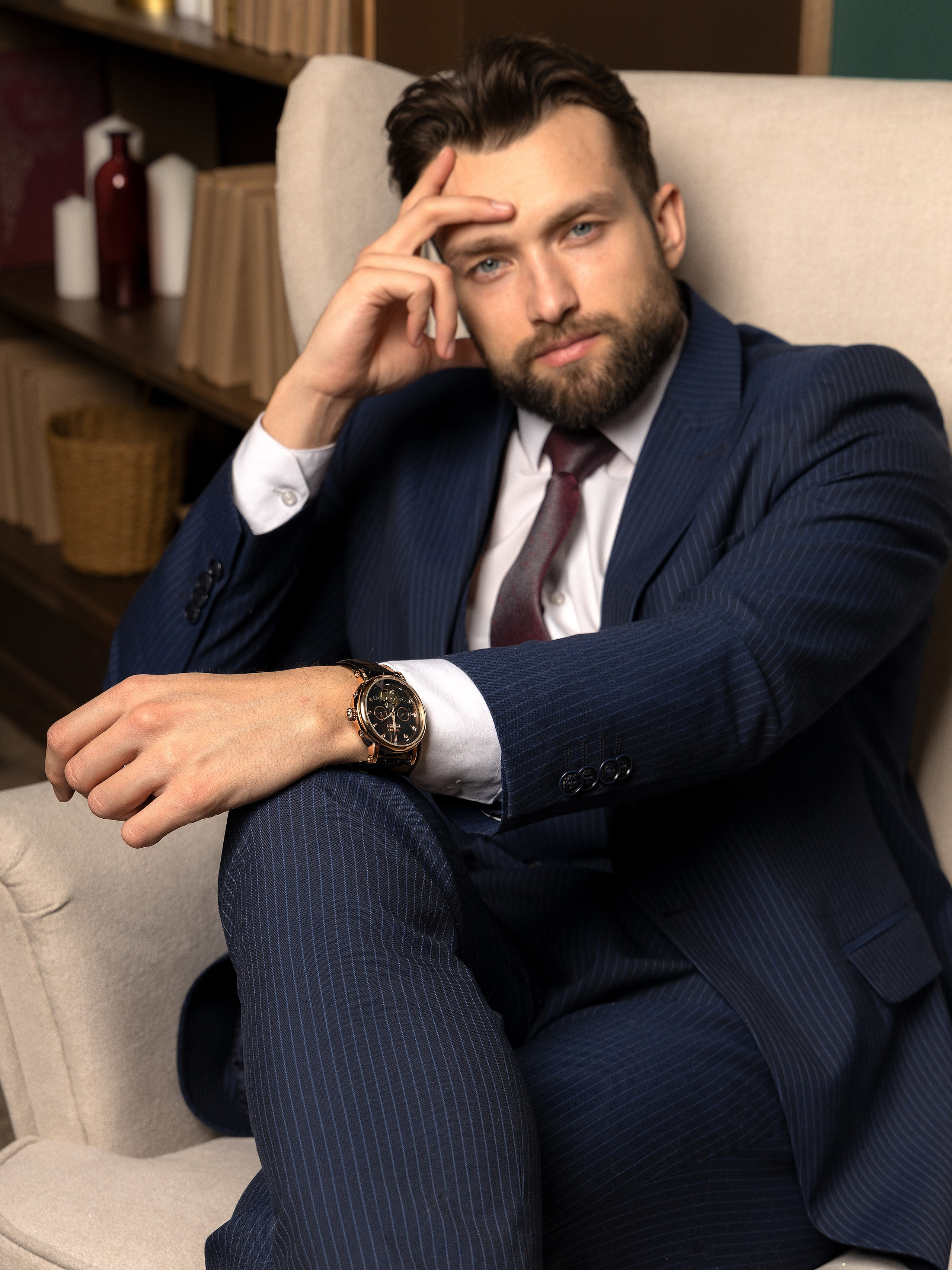 Профессиональная фэшн-съемка, отражающая актуальные тенденции и стили сезона.