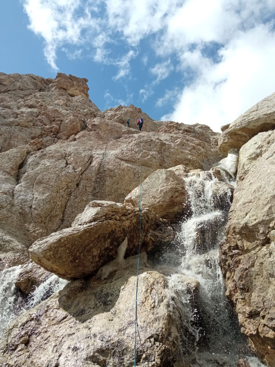 Сезон открыт. 5А на Ерыдаг (3925 м). Премия Стальной Ангел