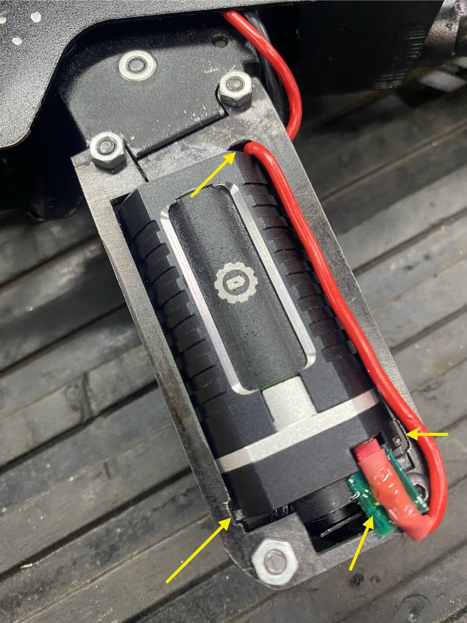 Страйкбольный АС ВАЛ в тюнинге на заказ. Страйкбольная мастерская Бигич Воркшоп