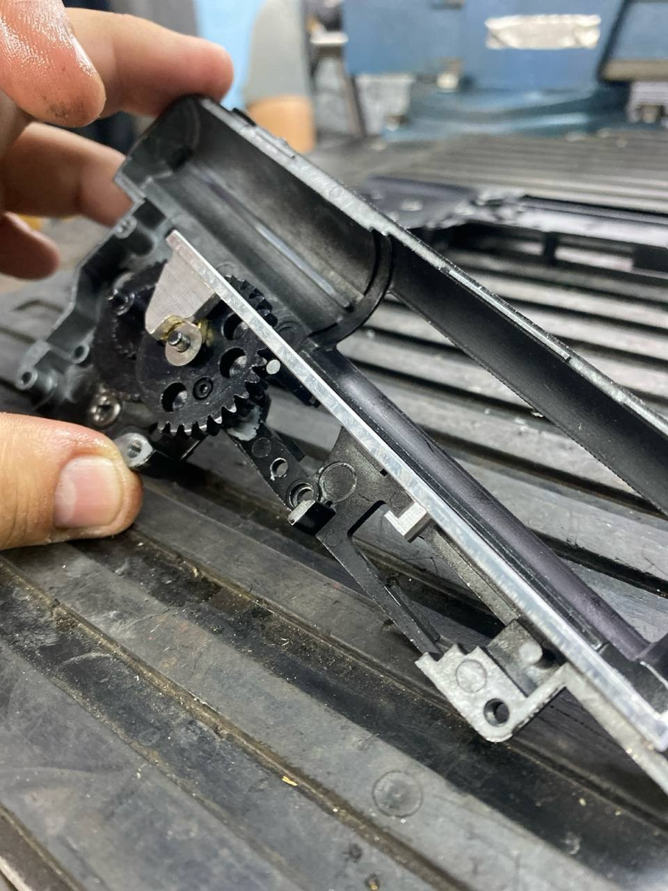 Страйкбольный АС ВАЛ в тюнинге на заказ. Страйкбольная мастерская Бигич Воркшоп