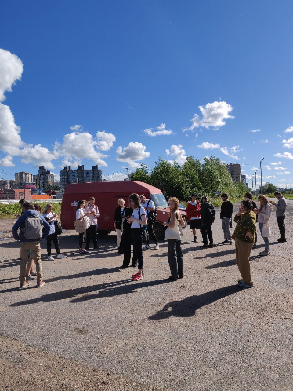 Красненькая антибиеннале 2022 (СПБ)