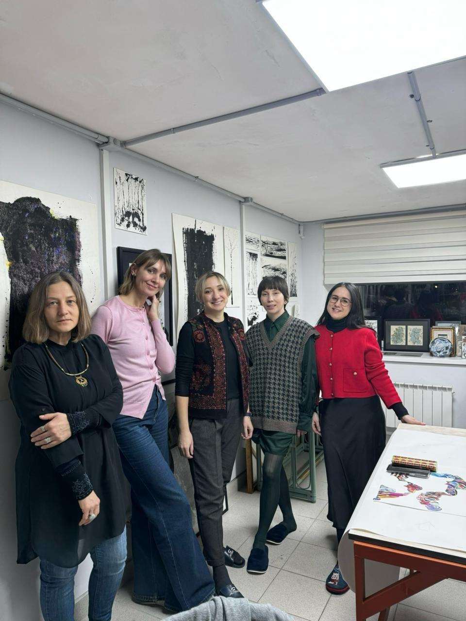 Коллажный клуб «Встречи с собой»: самопознание и творчество. Художник Даля Бучионите