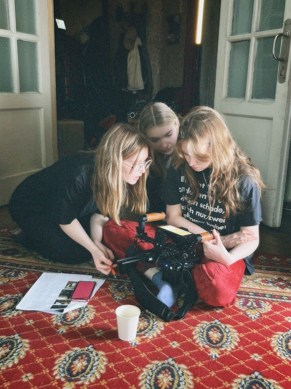 Контакты. Главная