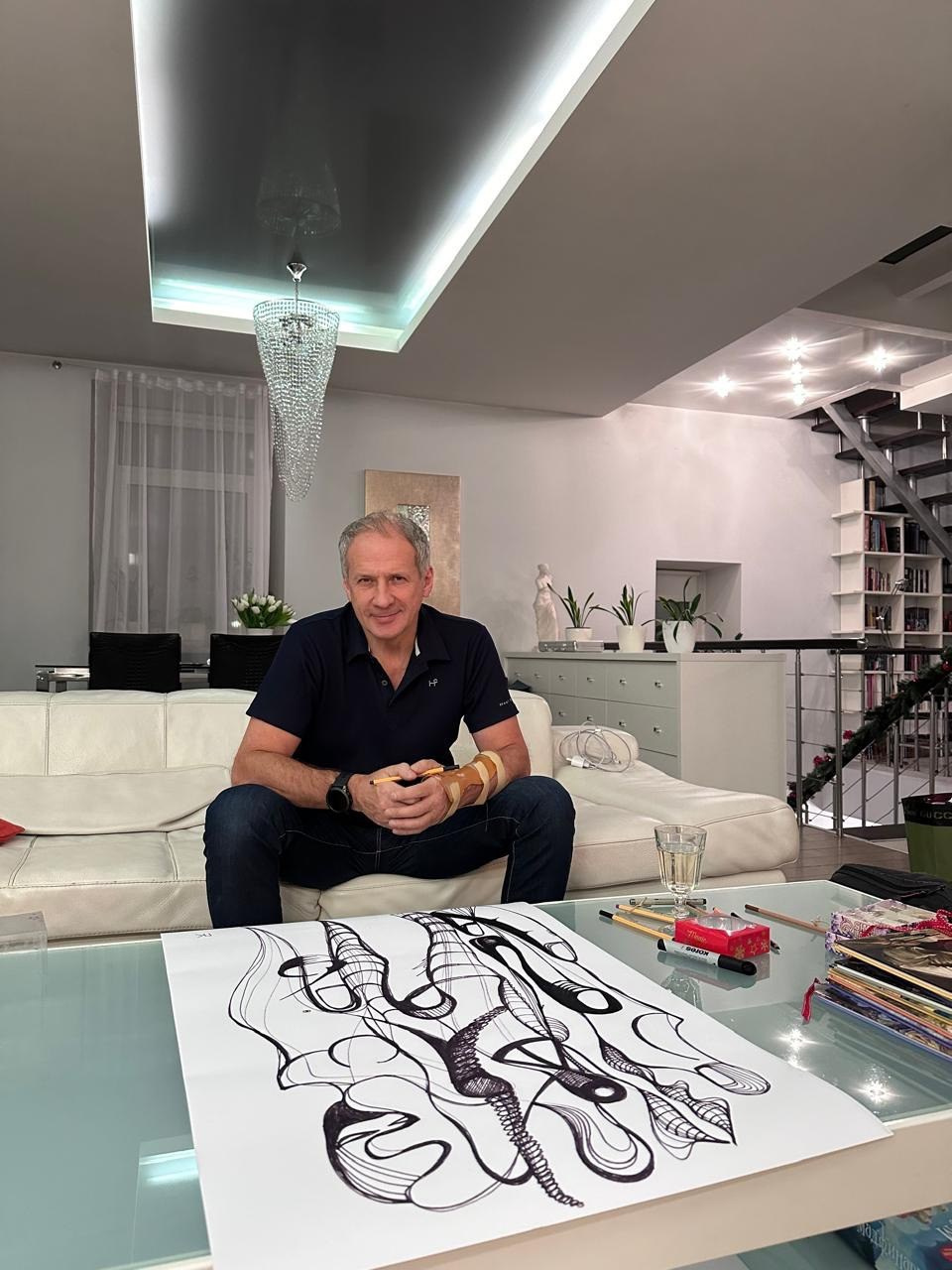 ABOUT ARTIST. PAVEL KIR