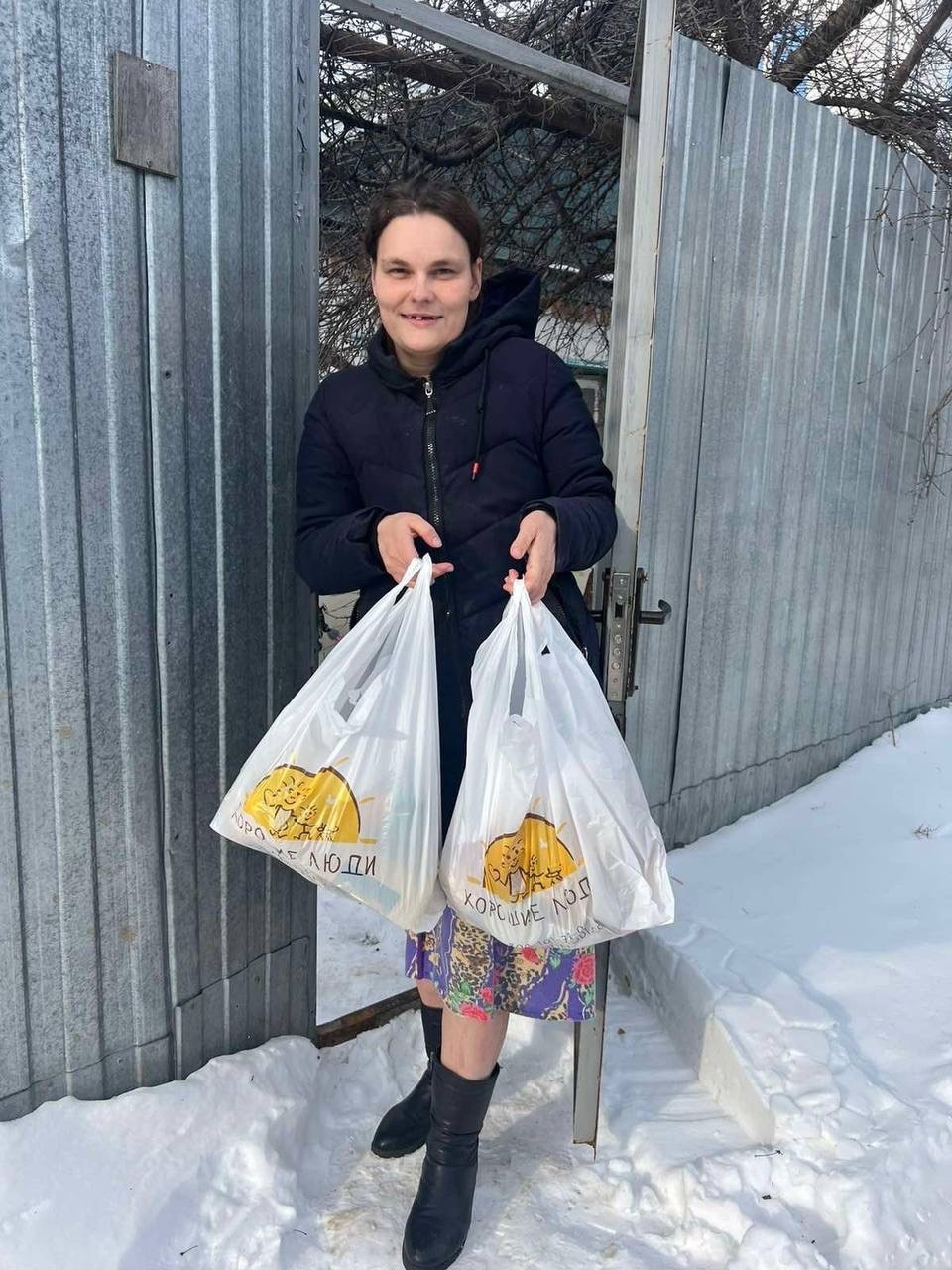 Более 750 подопечных отдела социального служения получили продуктовые наборы. Северное благочиние Саратовской епархии