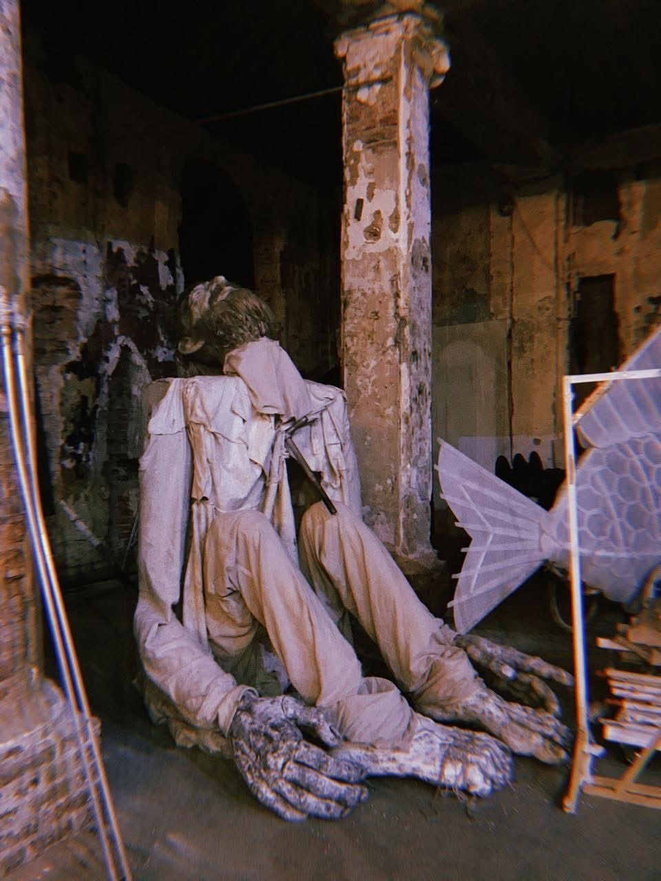 Свадебная съемка зимой на фоне архитектуры Санкт-Петербурга - фотограф Мария Оводова