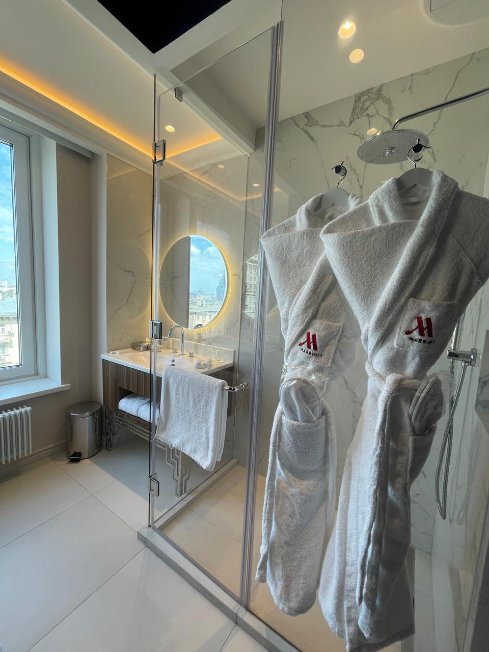 утро невесты и жениха, совместные сборы