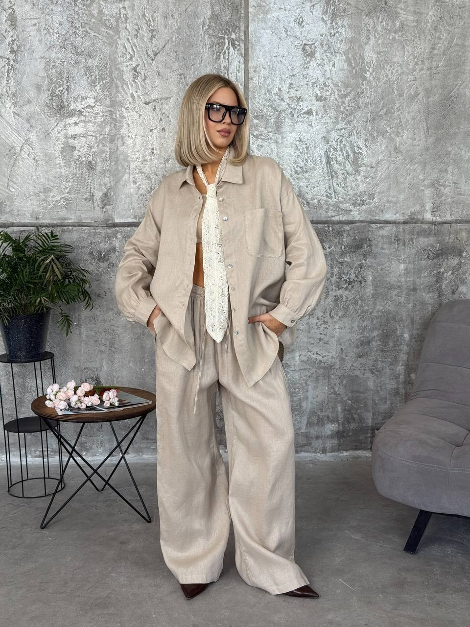 Цены на фото- и видеосъёмку одежды | Стоимость продакшена под ключ — Morozova Production Цены на фото- и видеосъёмку одежды | Стоимость прод. Съёмка одежды для маркетплейсов и брендов Morozova Production