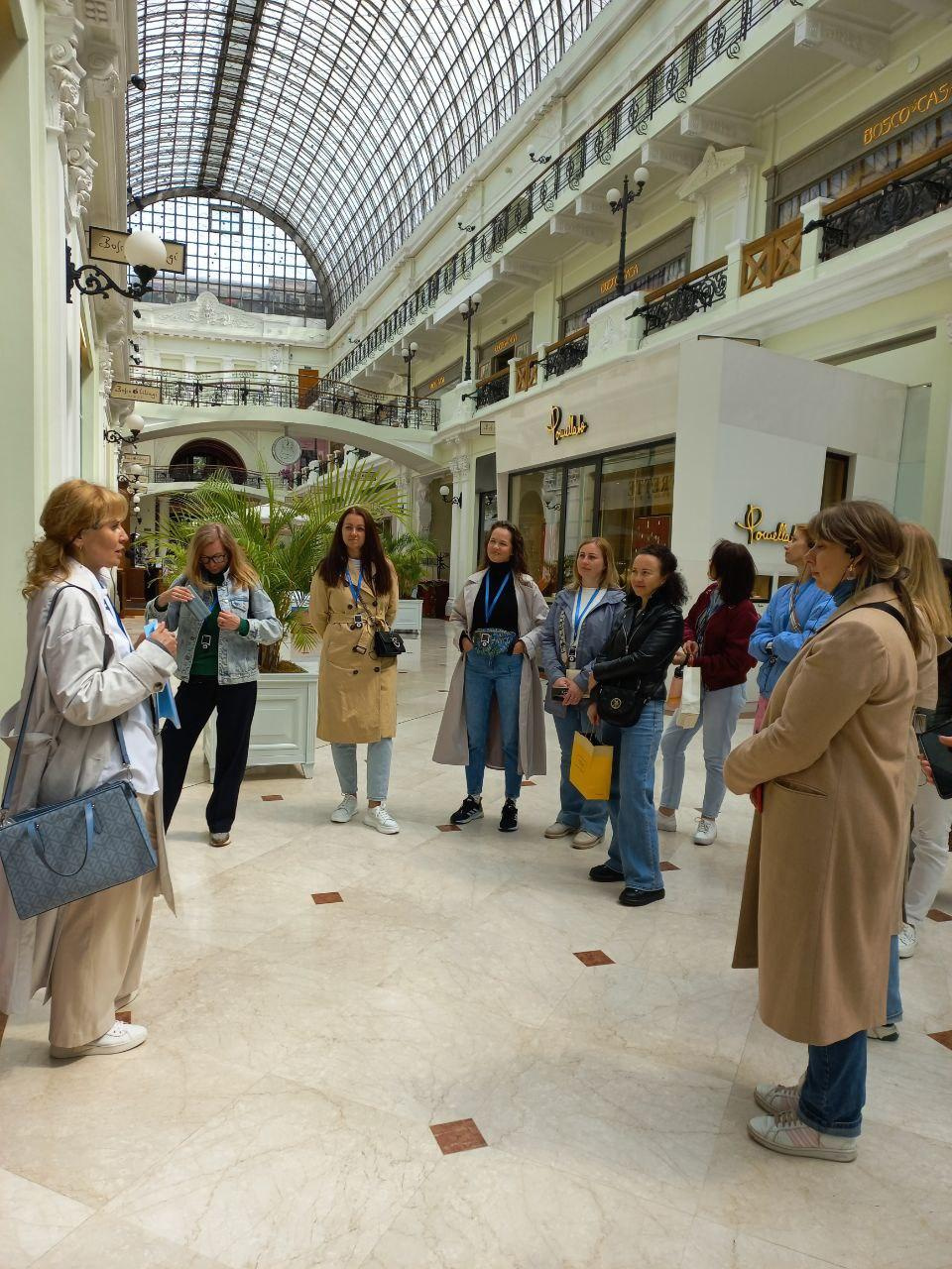 Экскурсия: «Любовь и бизнес купеческой Москвы». Экскурсовод и фотограф в Москве Татьяна Балеевскиих