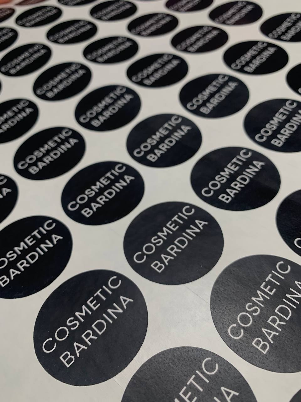 Стикеры, наклейки, этикетки. Фотоателье и полиграфия | Красивые фотосессии, сувениры с фото | Ремонт смартфонов, ноутбуков и техники в Коломне Zinovyev Team