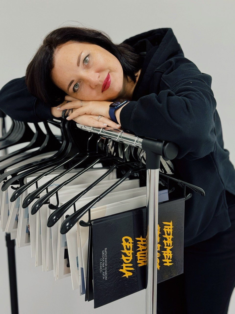 Обо мне. Выпускные альбомы в Луге/Школьные съёмки