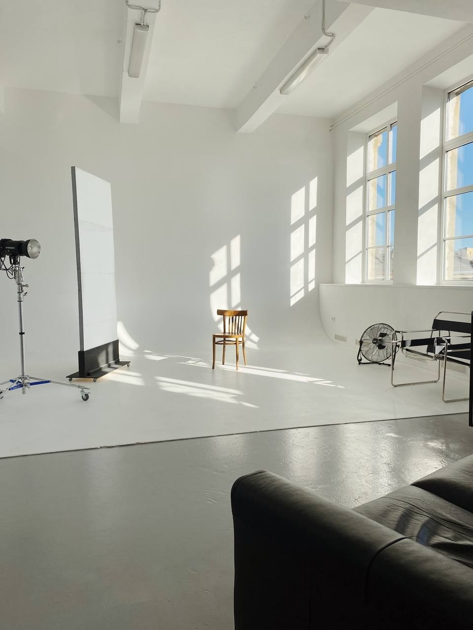 Локации и фотостудии в Санкт-Петербурге для женской фотосессии