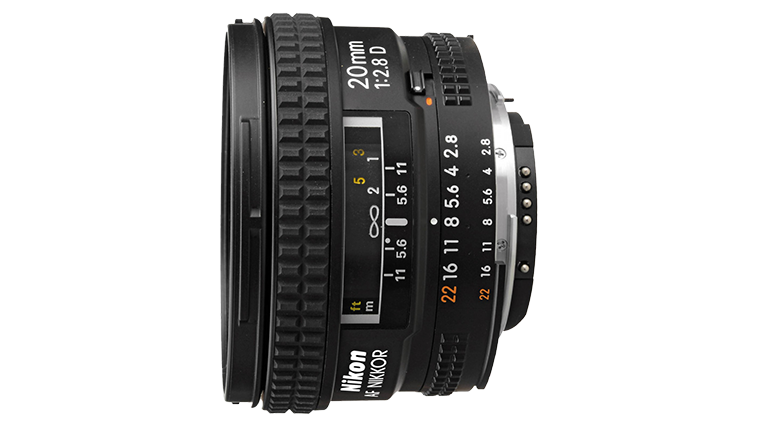 Nikon AF Nikkor 20mm f/2.8D