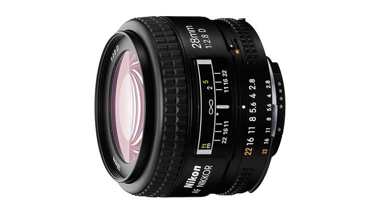 Nikon AF Nikkor 28mm f/2.8D