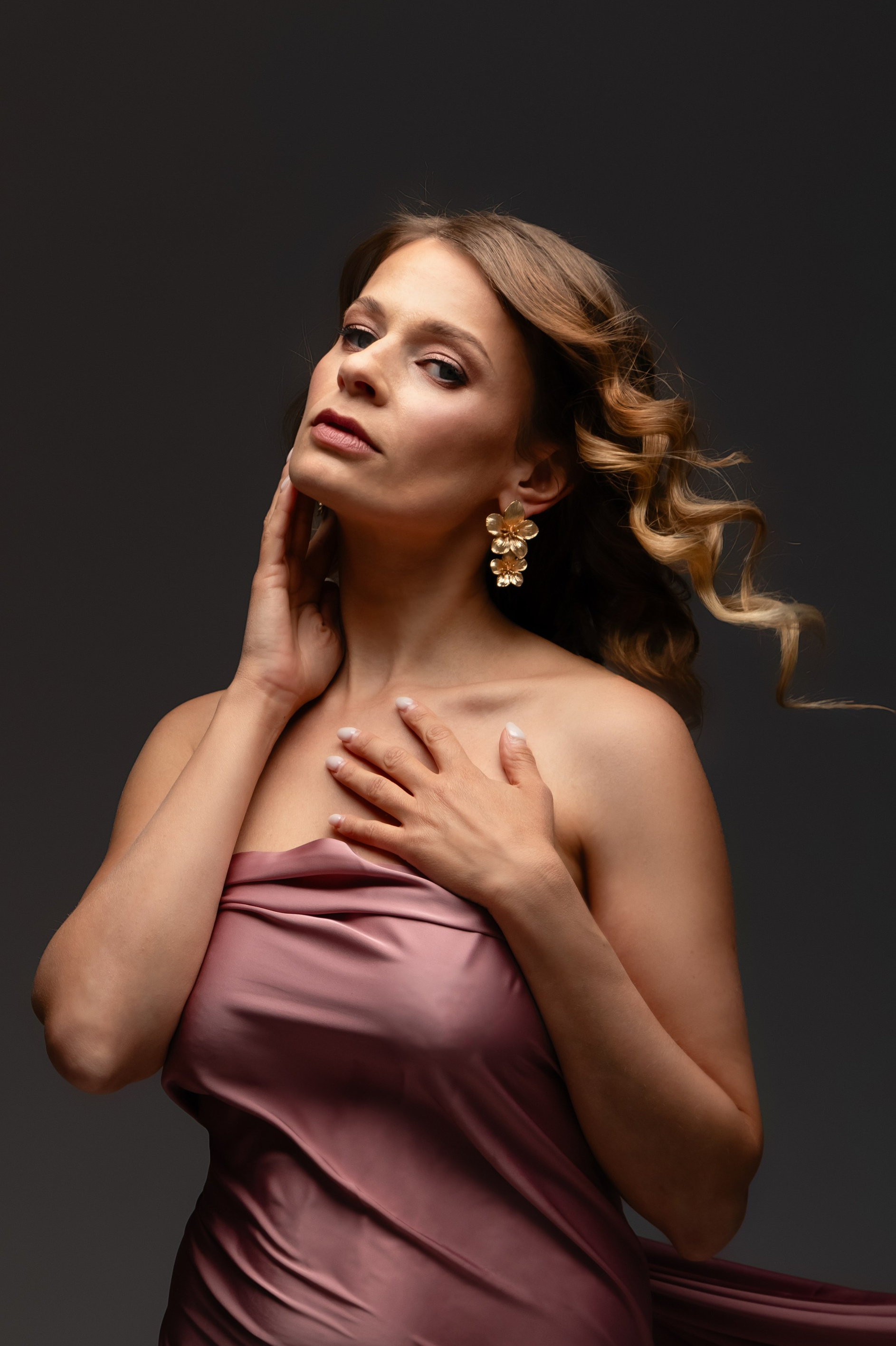 Лиза Кутанина — профессиональный семейный и портретный фотограф в Жуковском |Съемка в студии | Фотосессии в Жуковском и Раменском