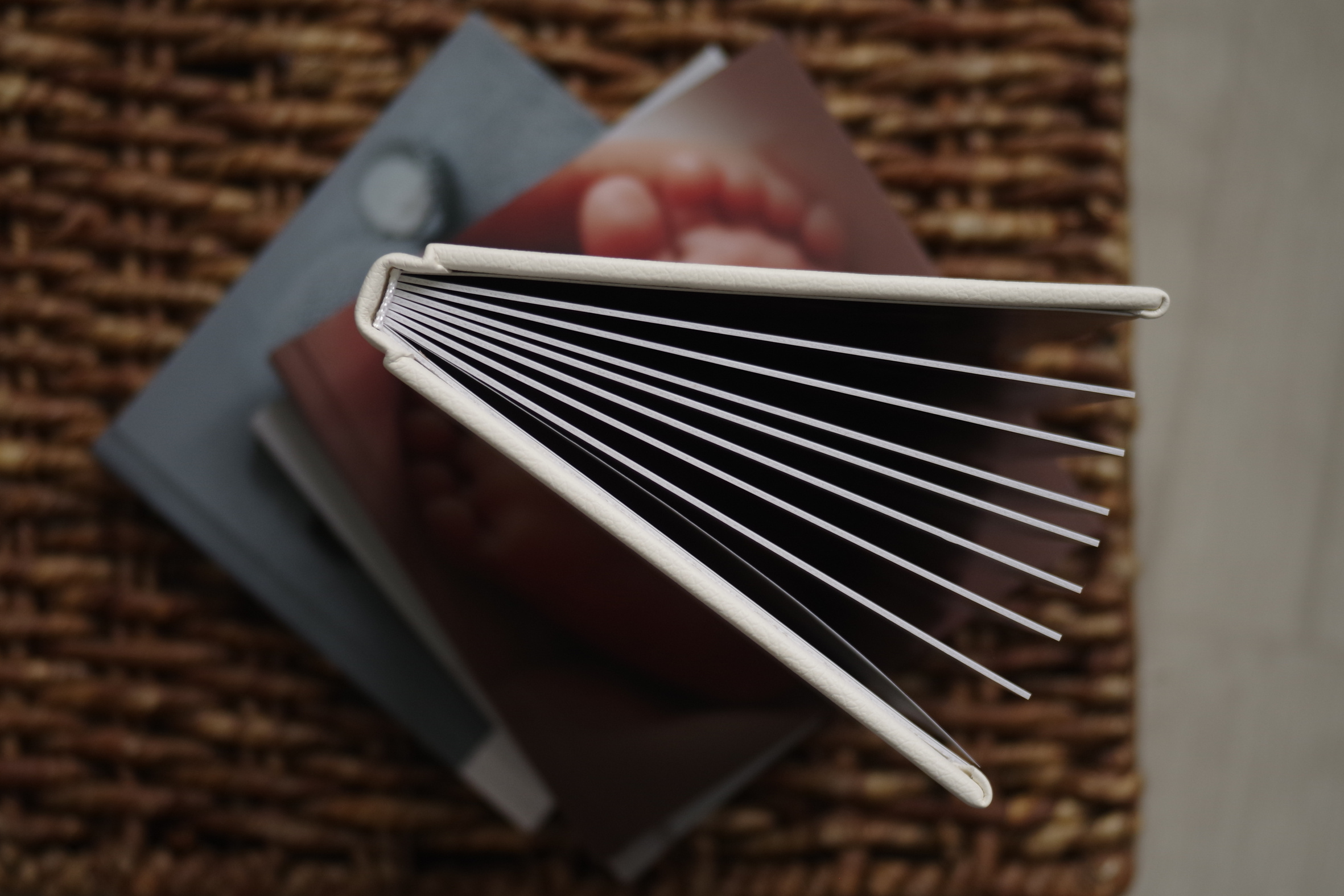 ФОТОКНИГИ. Фотограф новорожденных в стиле lifestyle в Воронеже Юлия Ключникова