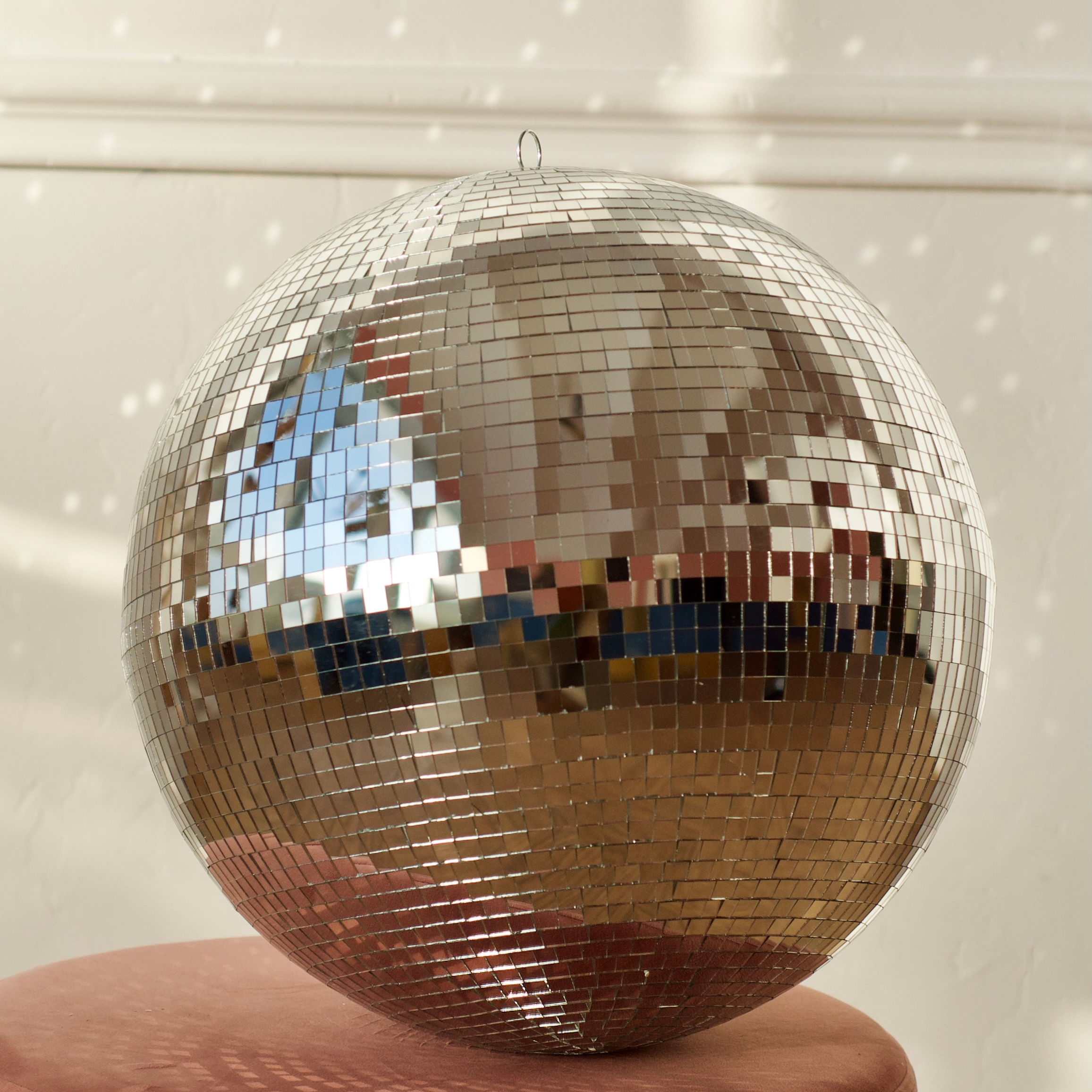 Оборудование и фоны. Tick Studio