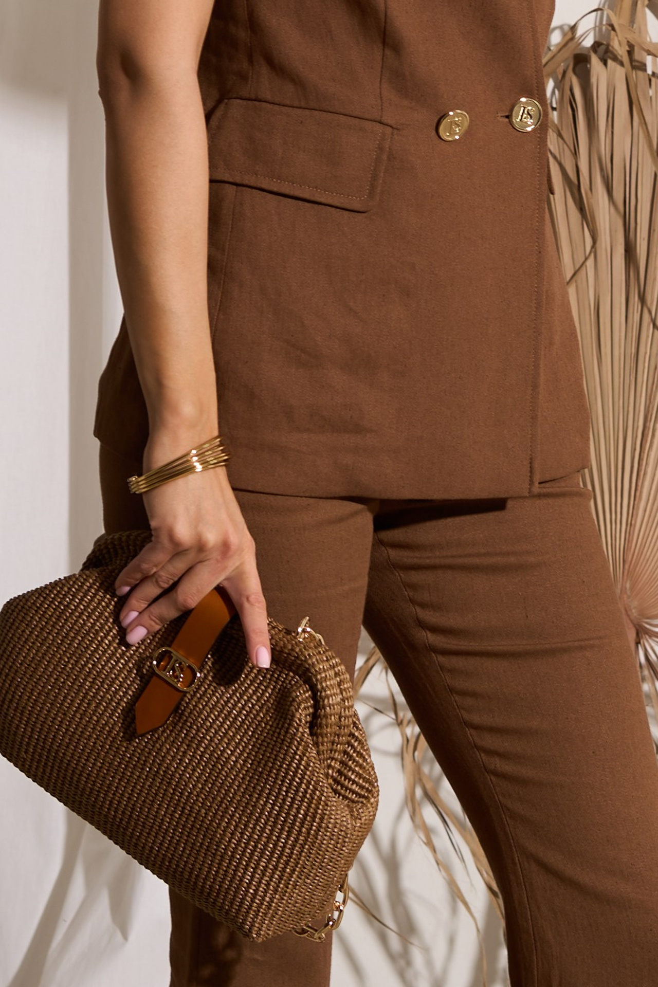 Съемки для маркетплейсов и брендов в Ростове-на-Дону. СЪЕМКИ ДЛЯ МАРКЕТПЛЕЙСОВ И БРЕНДОВ В РОСТОВЕ И МОСКВЕ