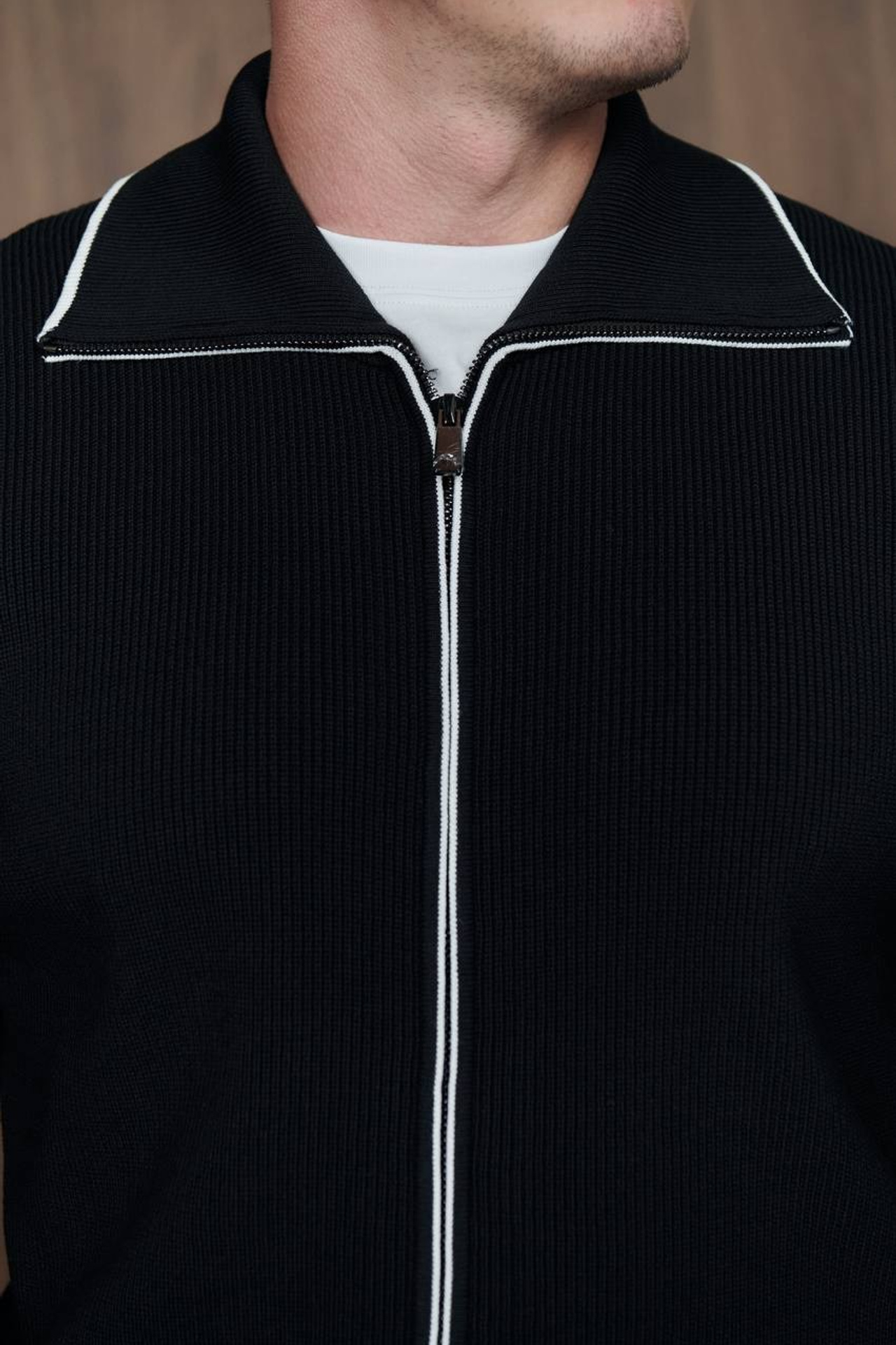 MS-6166. KELZIN Group