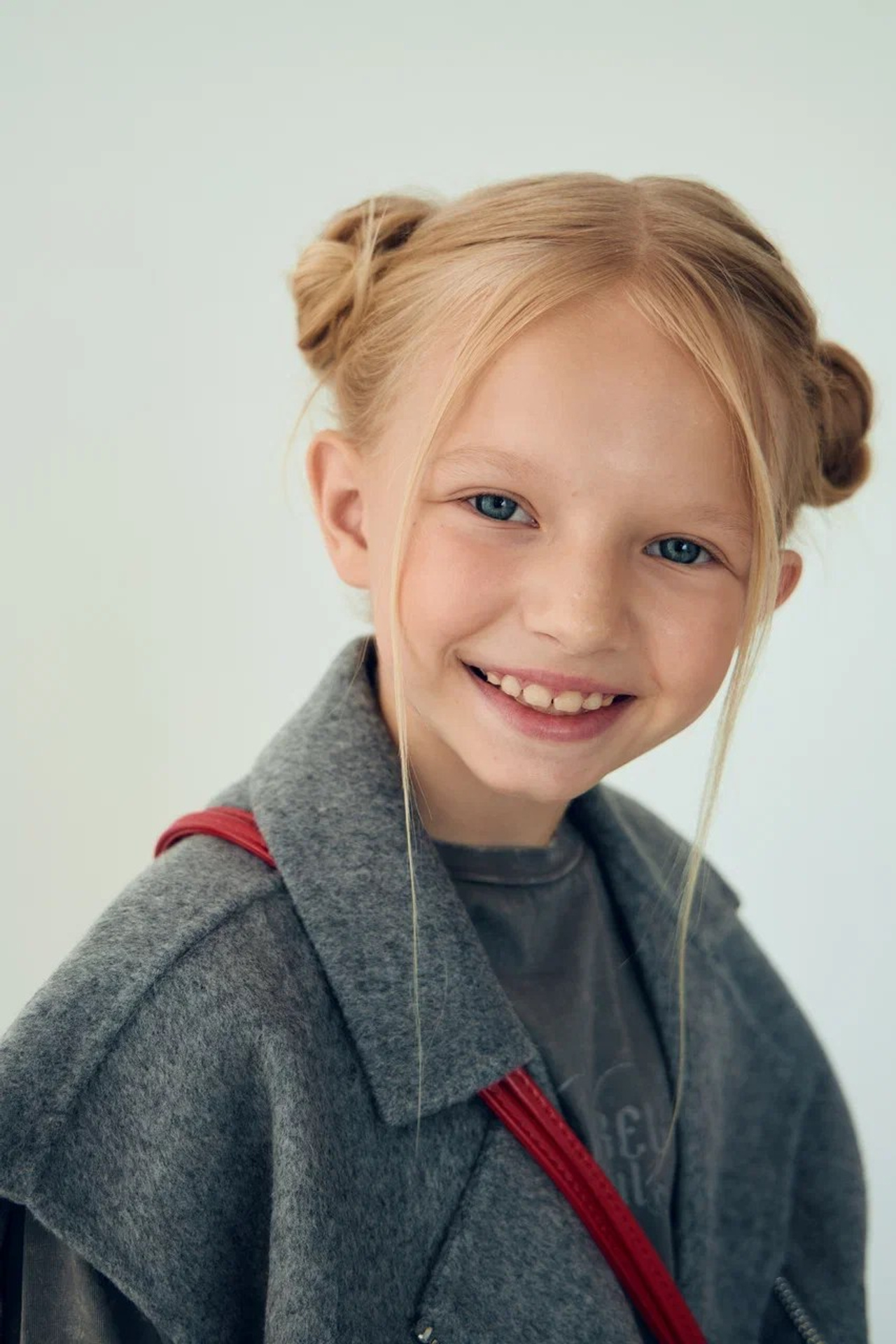 Александрова Соня 8 ЛЕТ 127 СМ