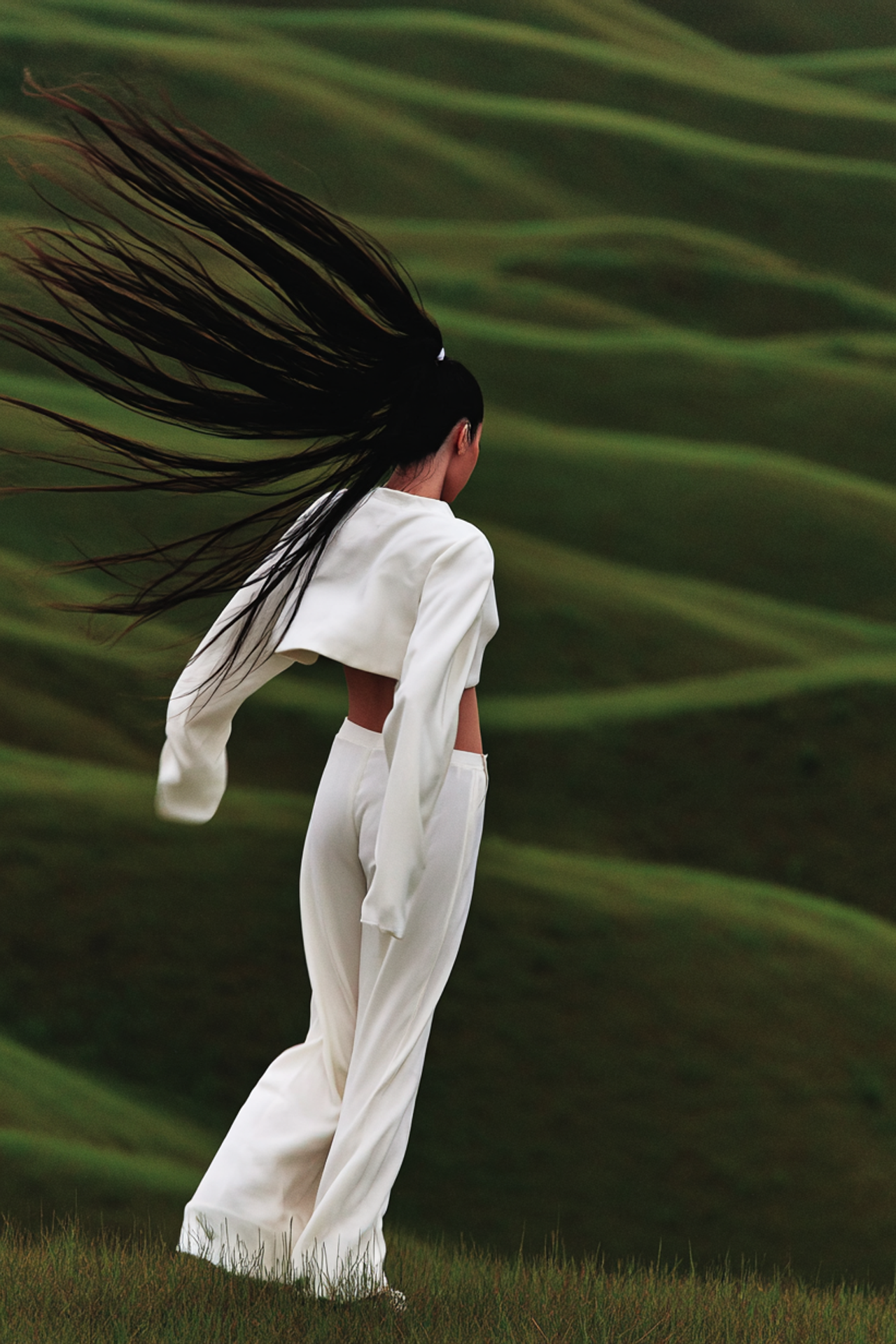 |LIMÉ|-бренд одежды. ИИ-креатор, дизайн в нейросетях- AKKKIRA AI Design