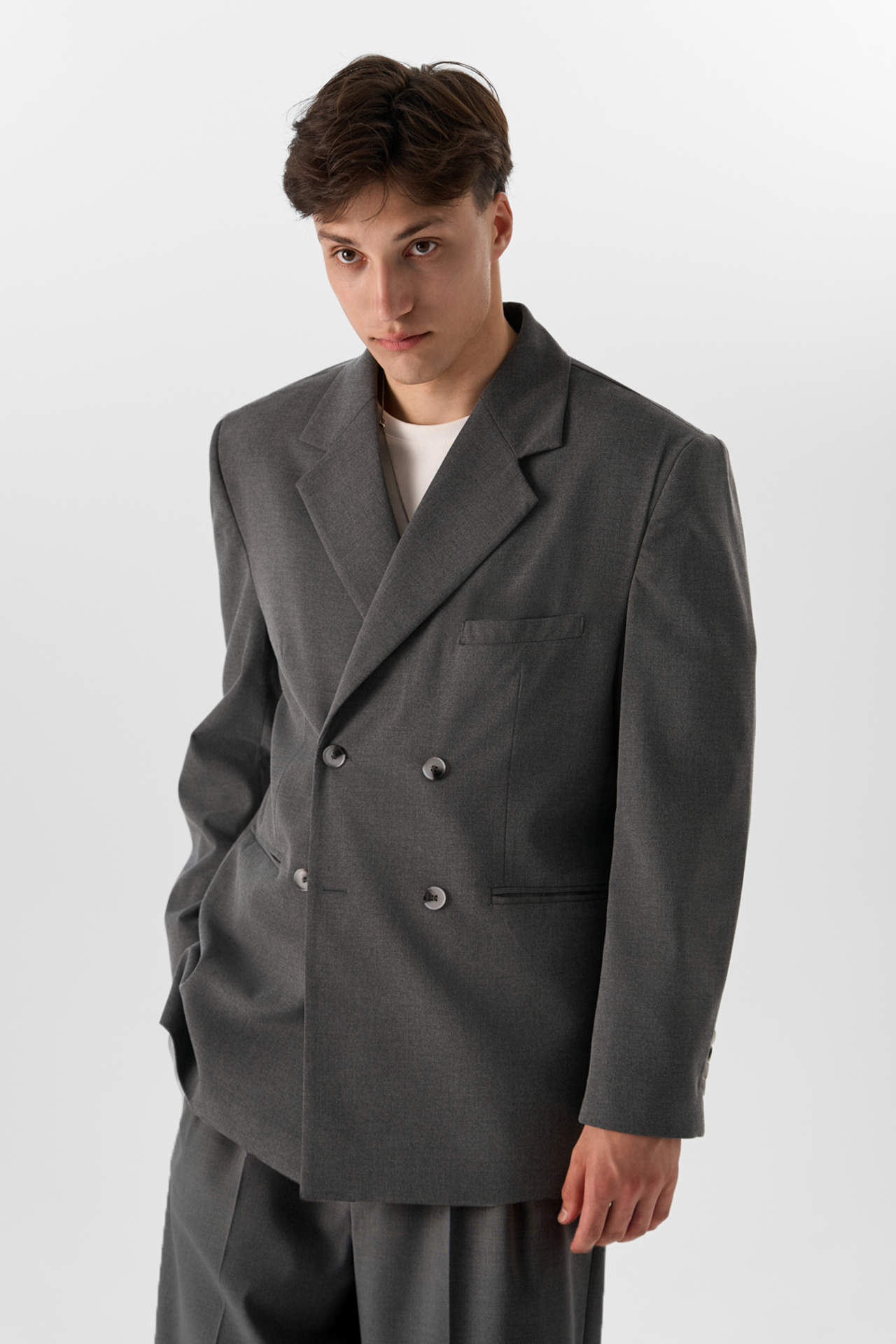 Pizhon. Михаил Евтух — фотограф для брендов и маркетплейсов в Минске