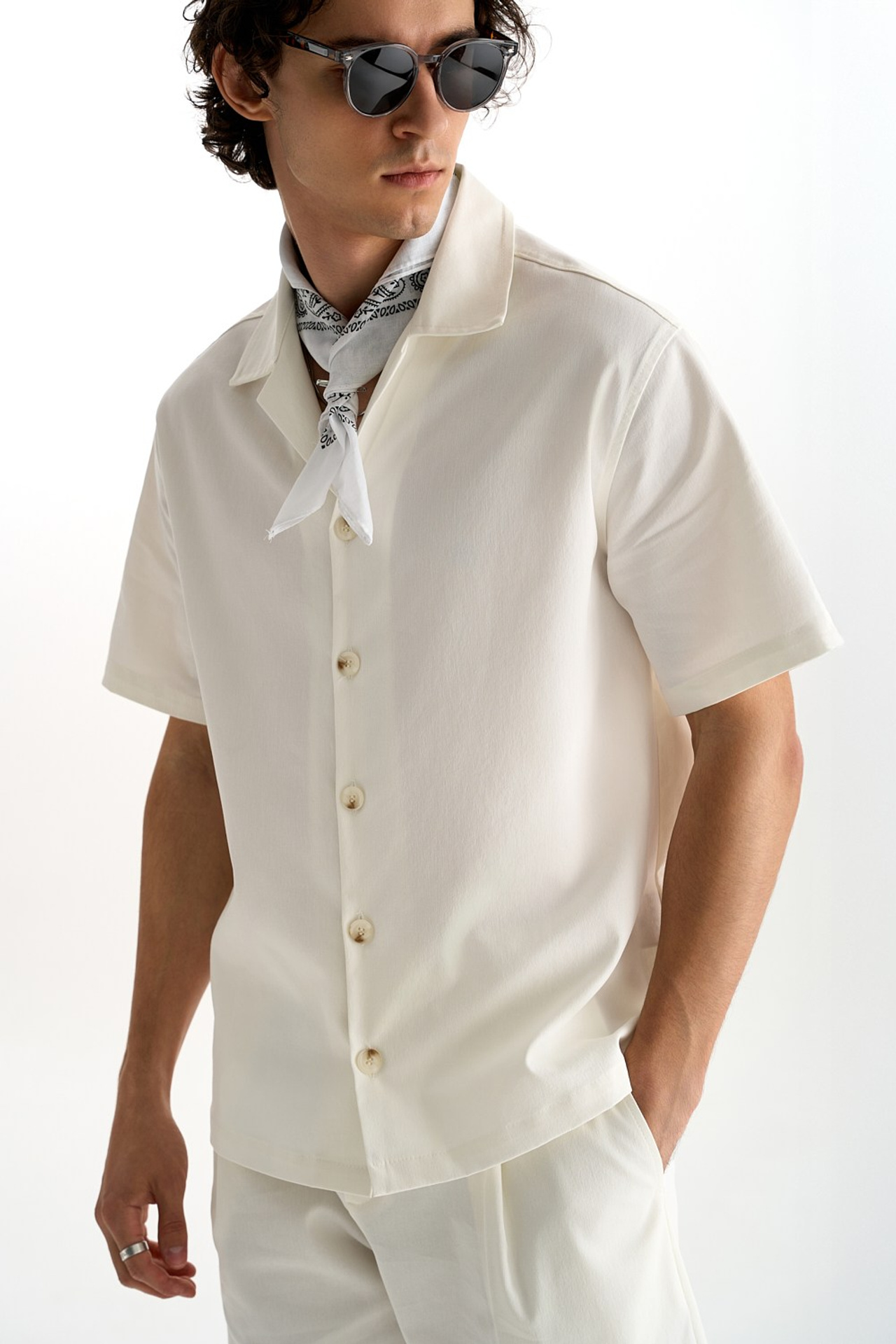 Pizhon. Михаил Евтух — фотограф для брендов и маркетплейсов в Минске