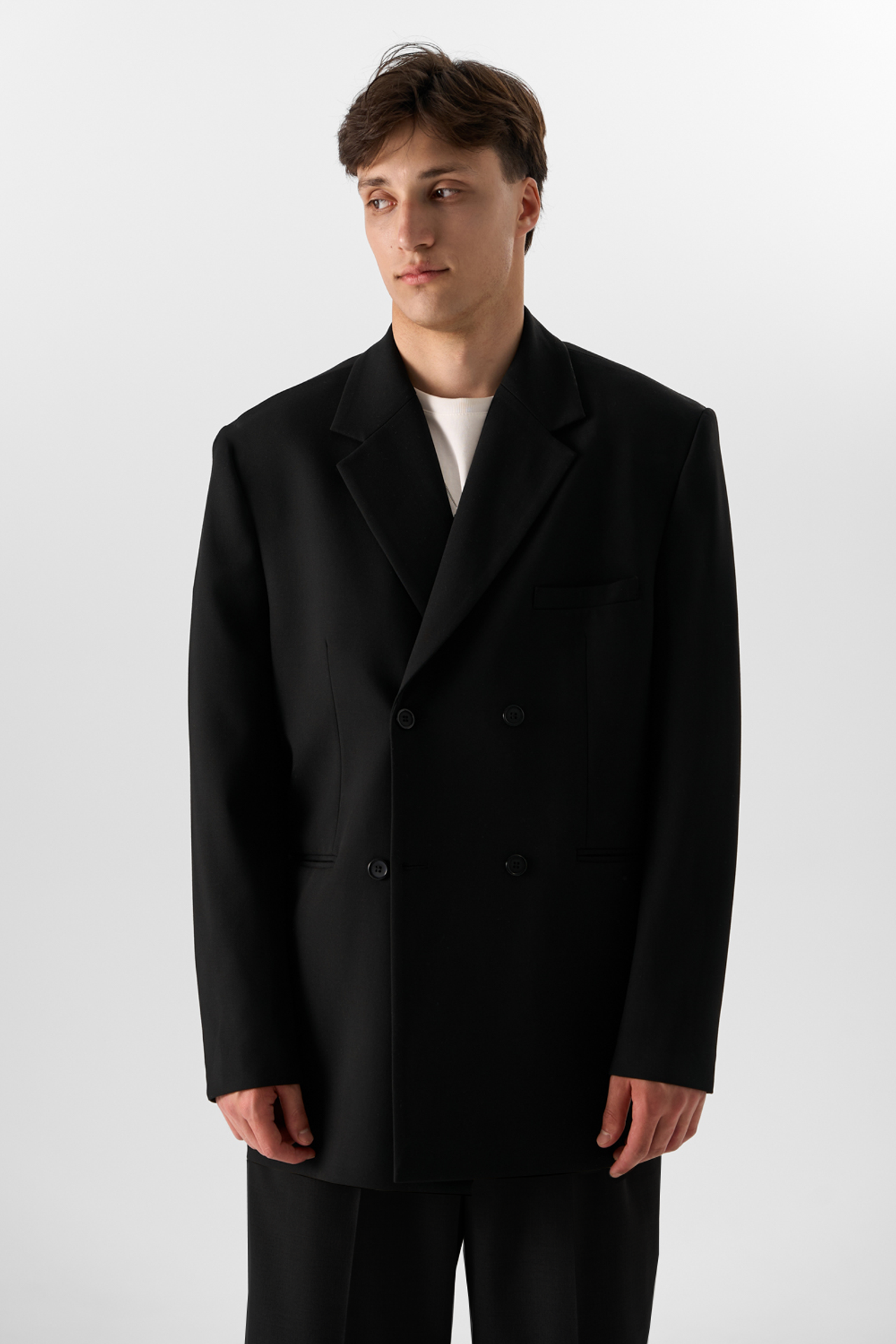 Pizhon. Михаил Евтух — фотограф для брендов и маркетплейсов в Минске