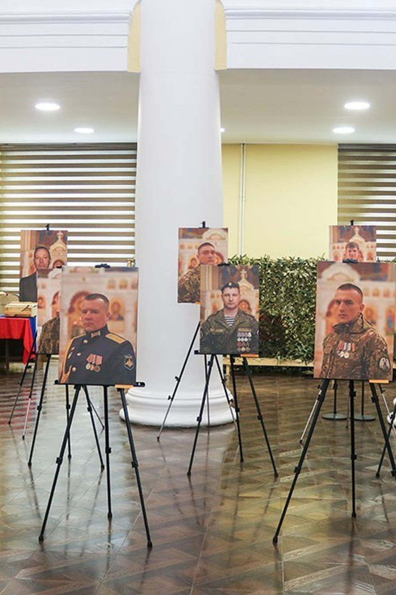 Отзывы. Профессиональные фотосессии: Индивидуальные; В ожидание чуда; Семейные; Мужской портрет; Детский портрет; Love story; Мероприятия