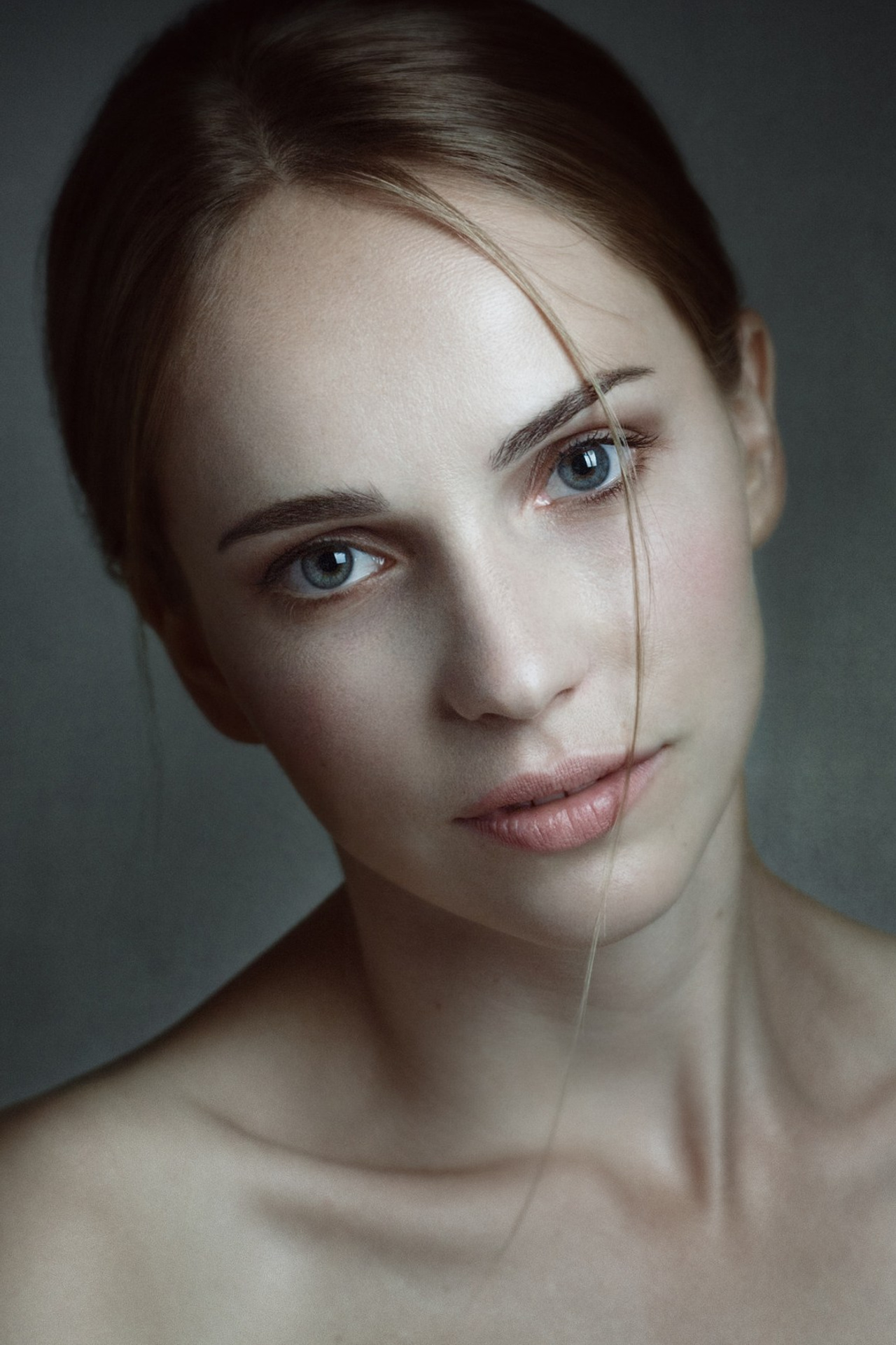 Стильная фотосессия девочек беспризорниц