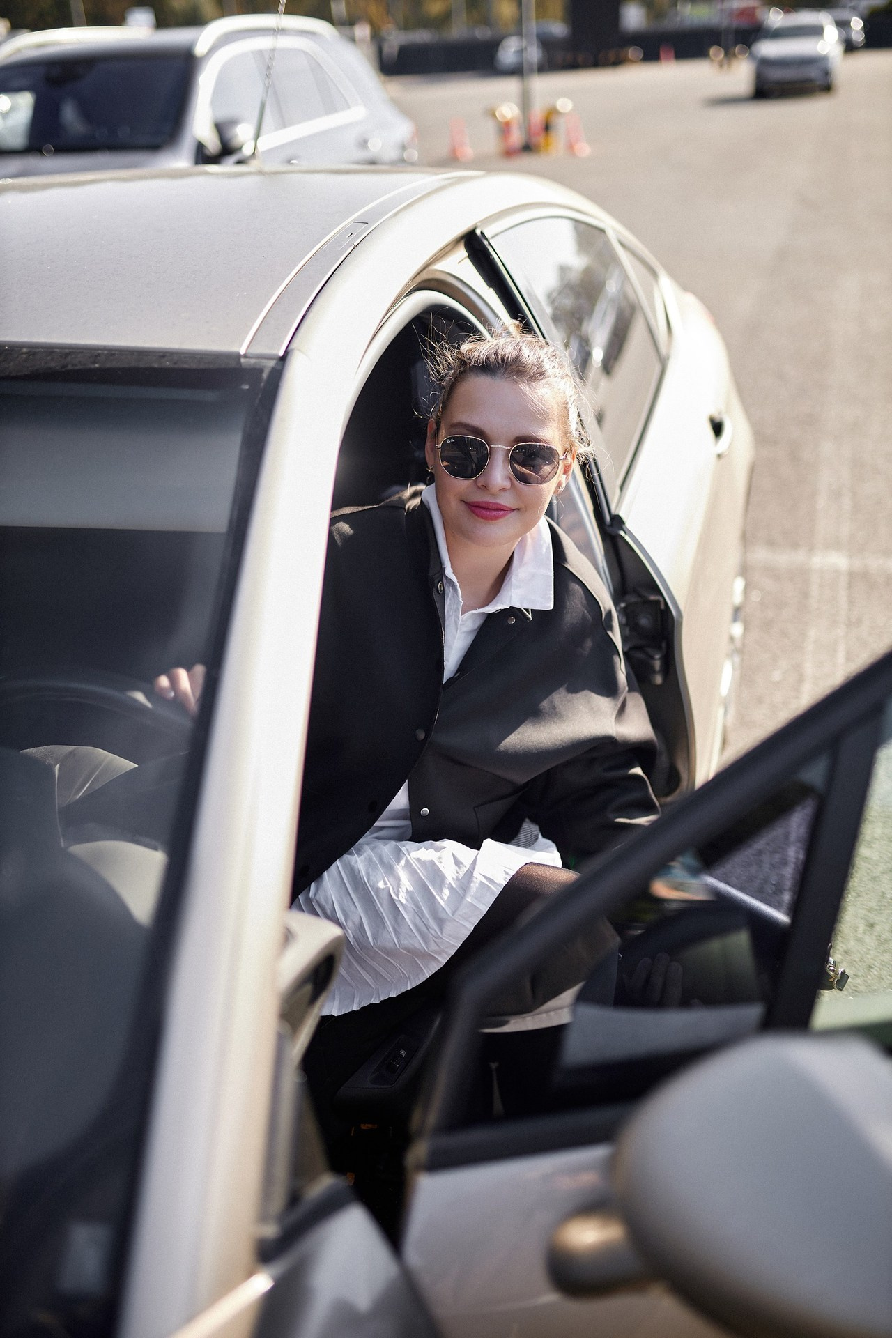 Feedback. Photographer Viki Dejavu