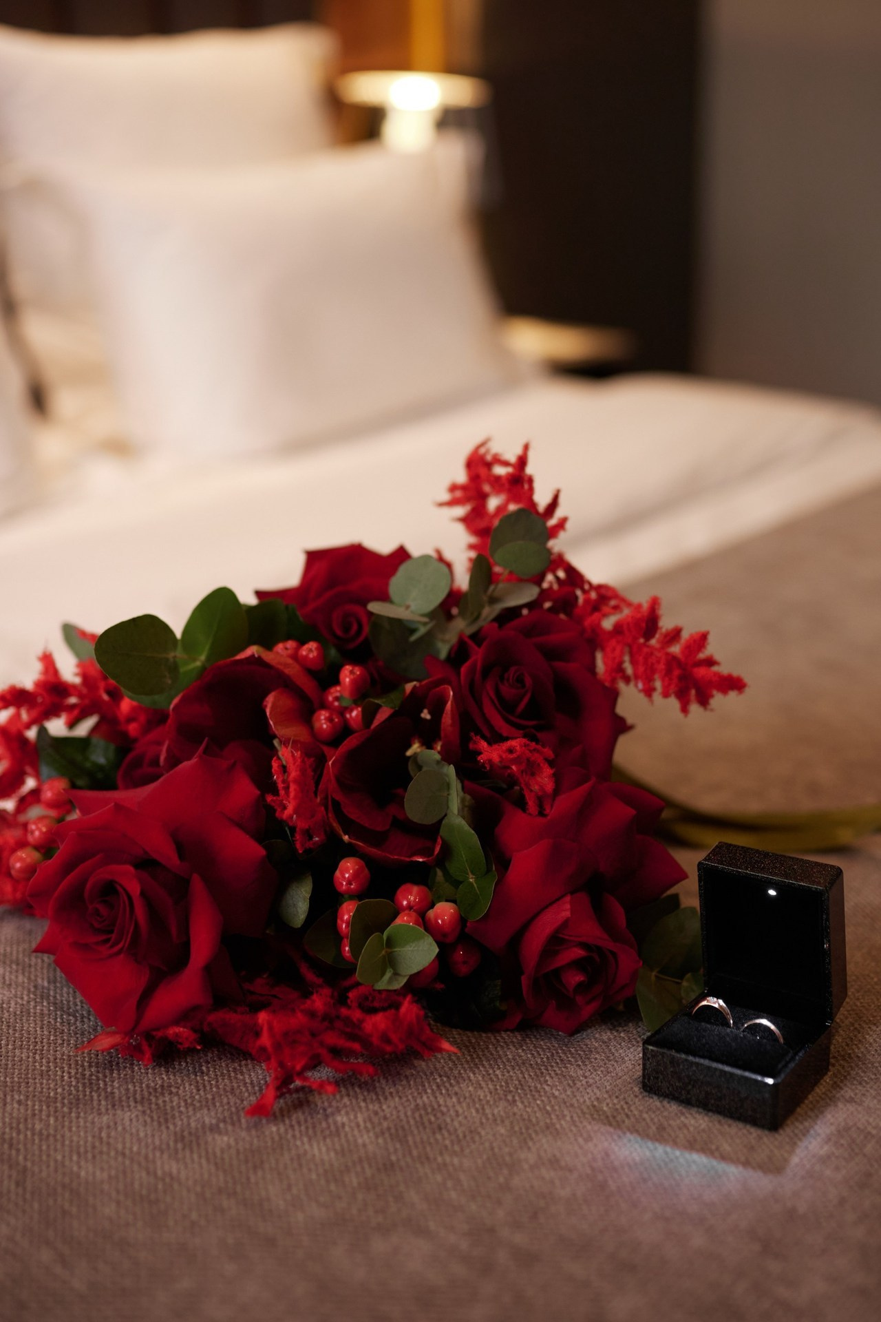 Feedback. Photographer Viki Dejavu