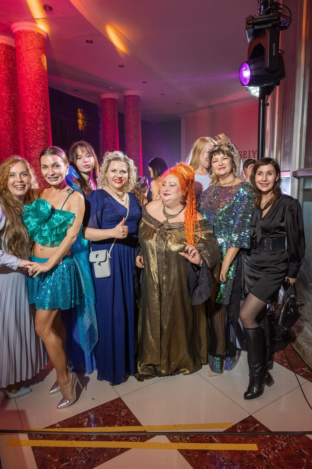 Пляж, девочки, задницы. Семейный и свадебный фотограф во Владивостоке Солопчук Властелина