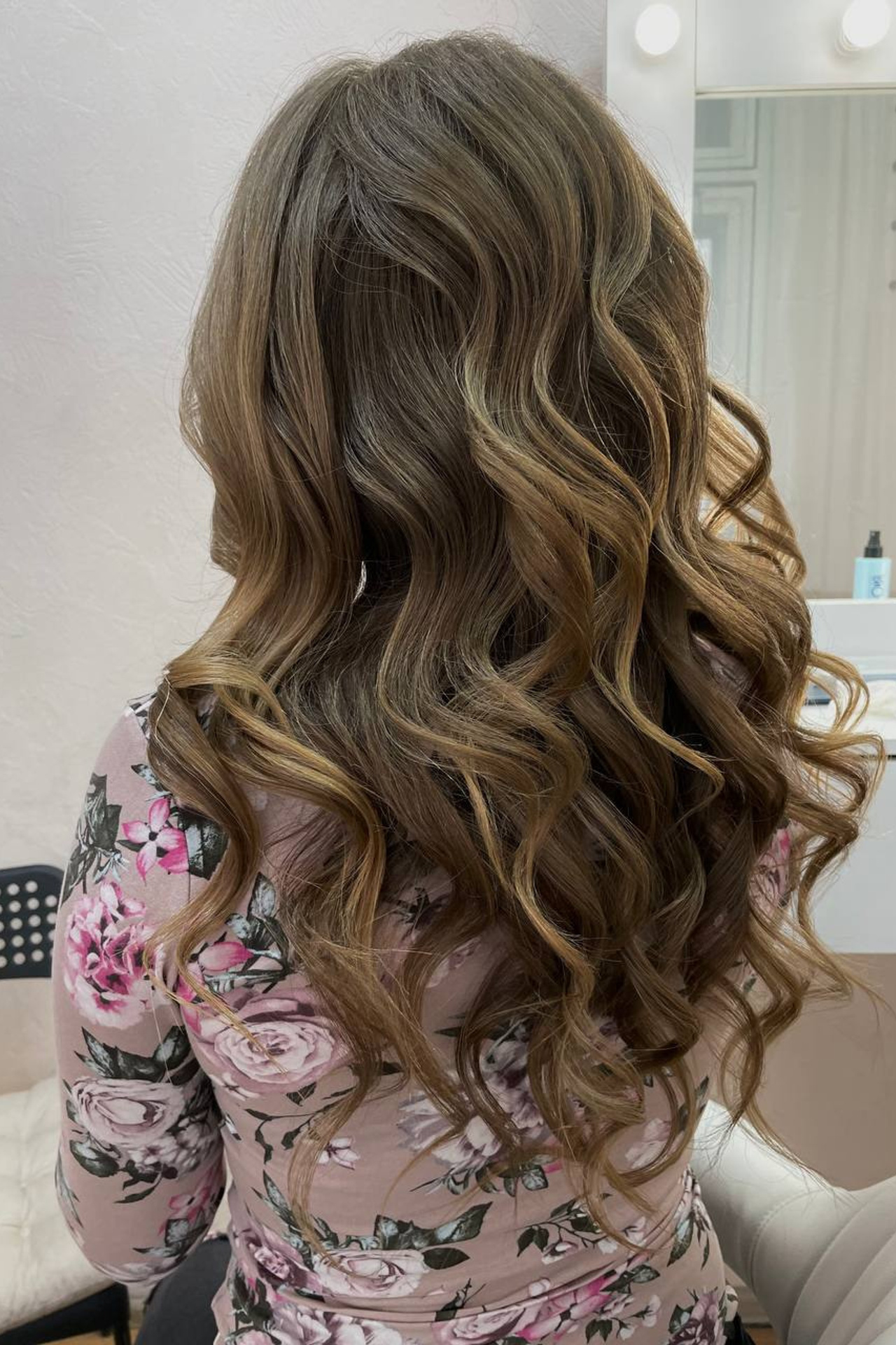 Причёски и укладки. Визажист и стилист по причёскам метро Семёновская Москва и МО