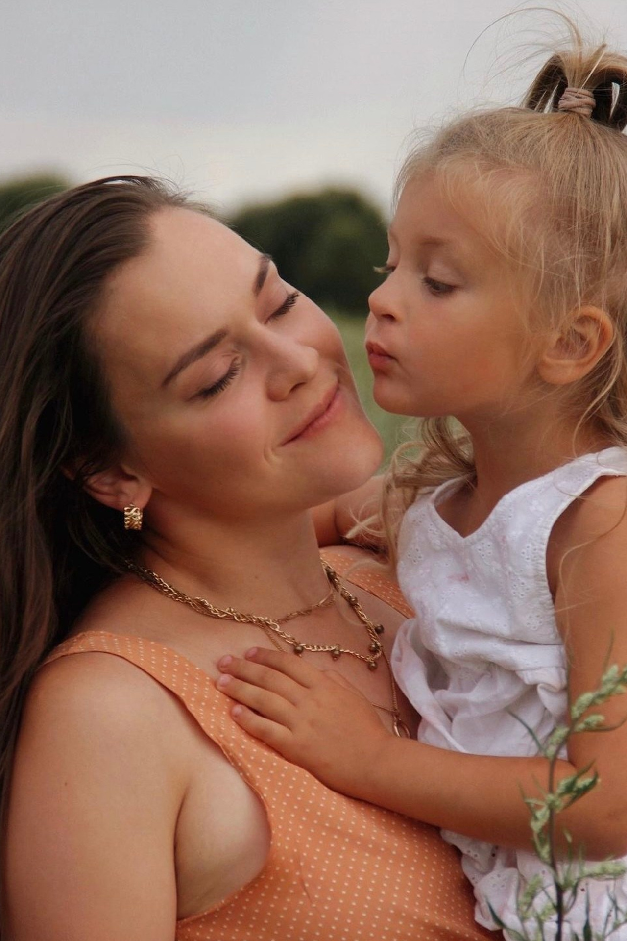 Анастасия и Сашенька