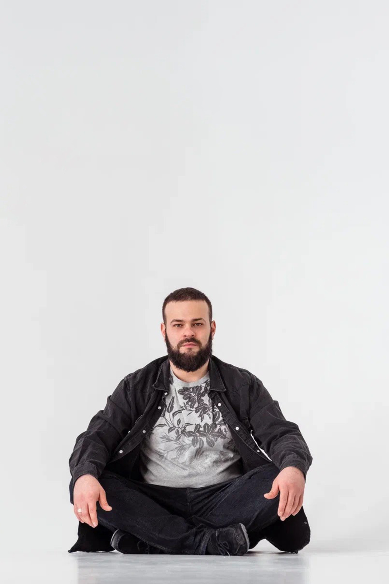 Контент для брендов, экспертов и бьюти мастеров. Предметный контент — фотограф в Саратове Юлия