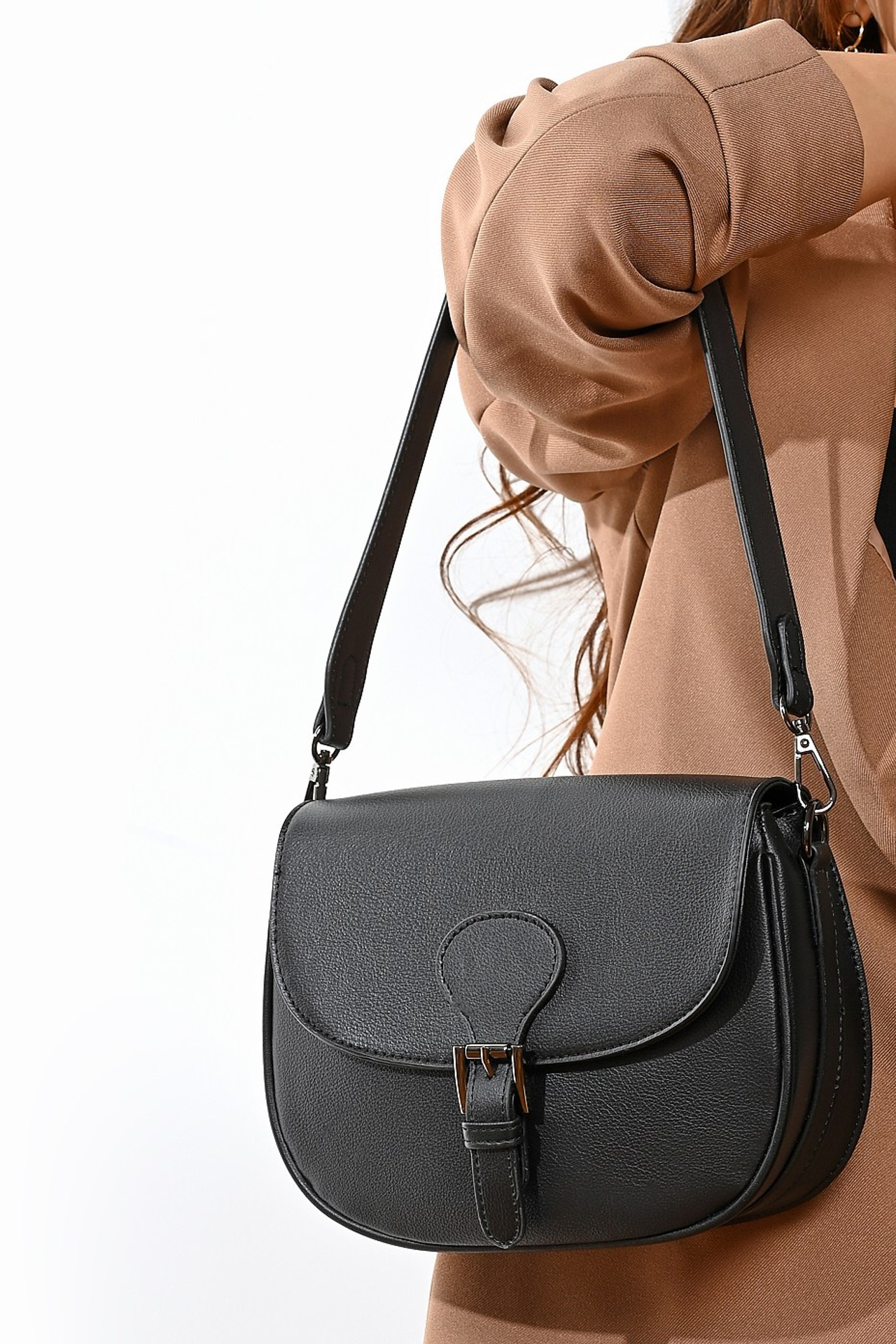 Съемка сумок, кошельков, рюкзаков и других аксессуаров. Предметный контент — фотограф в Саратове Юлия