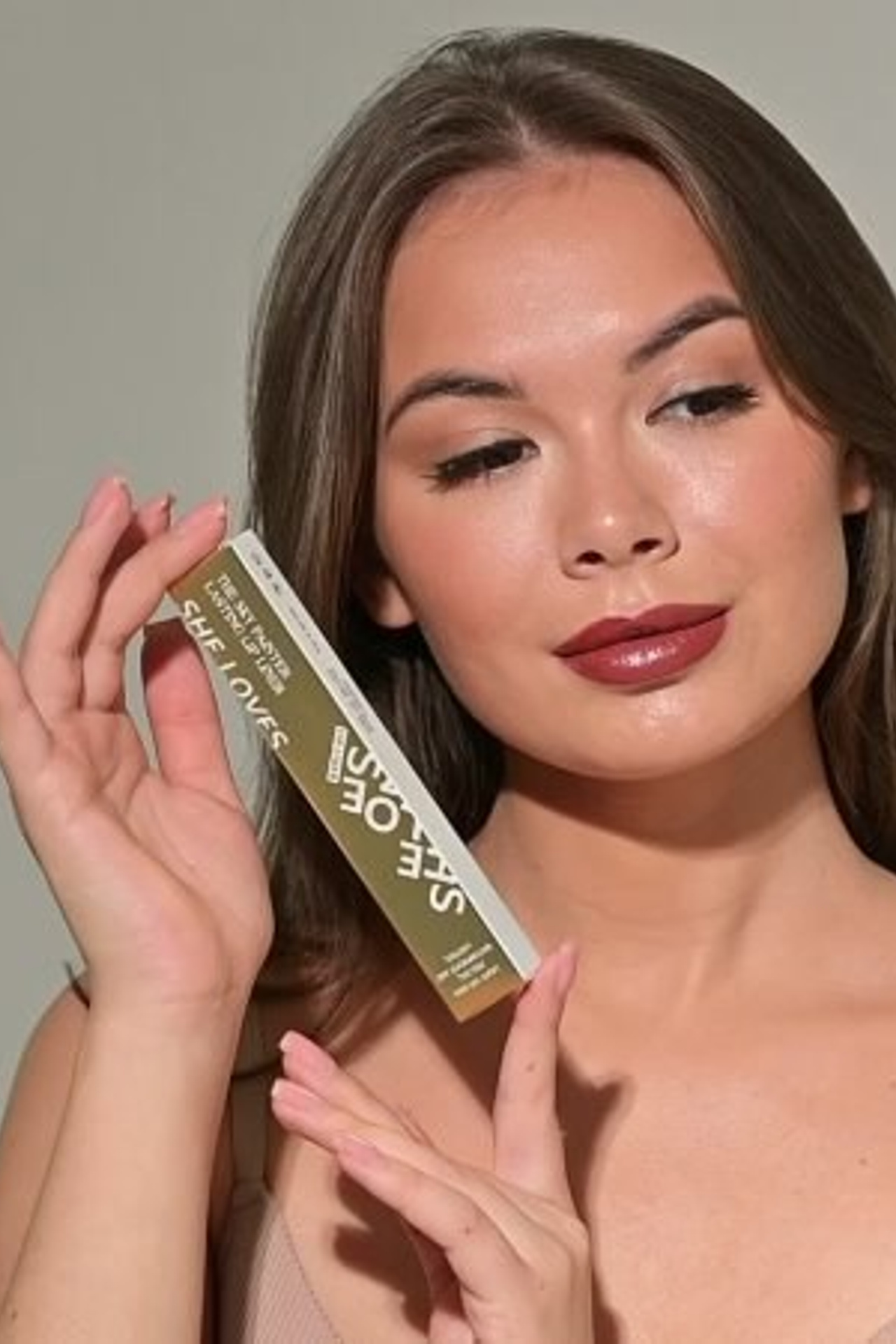 Видео для социальных сетей и маркетплейсов. Предметный контент — фотограф в Саратове Юлия