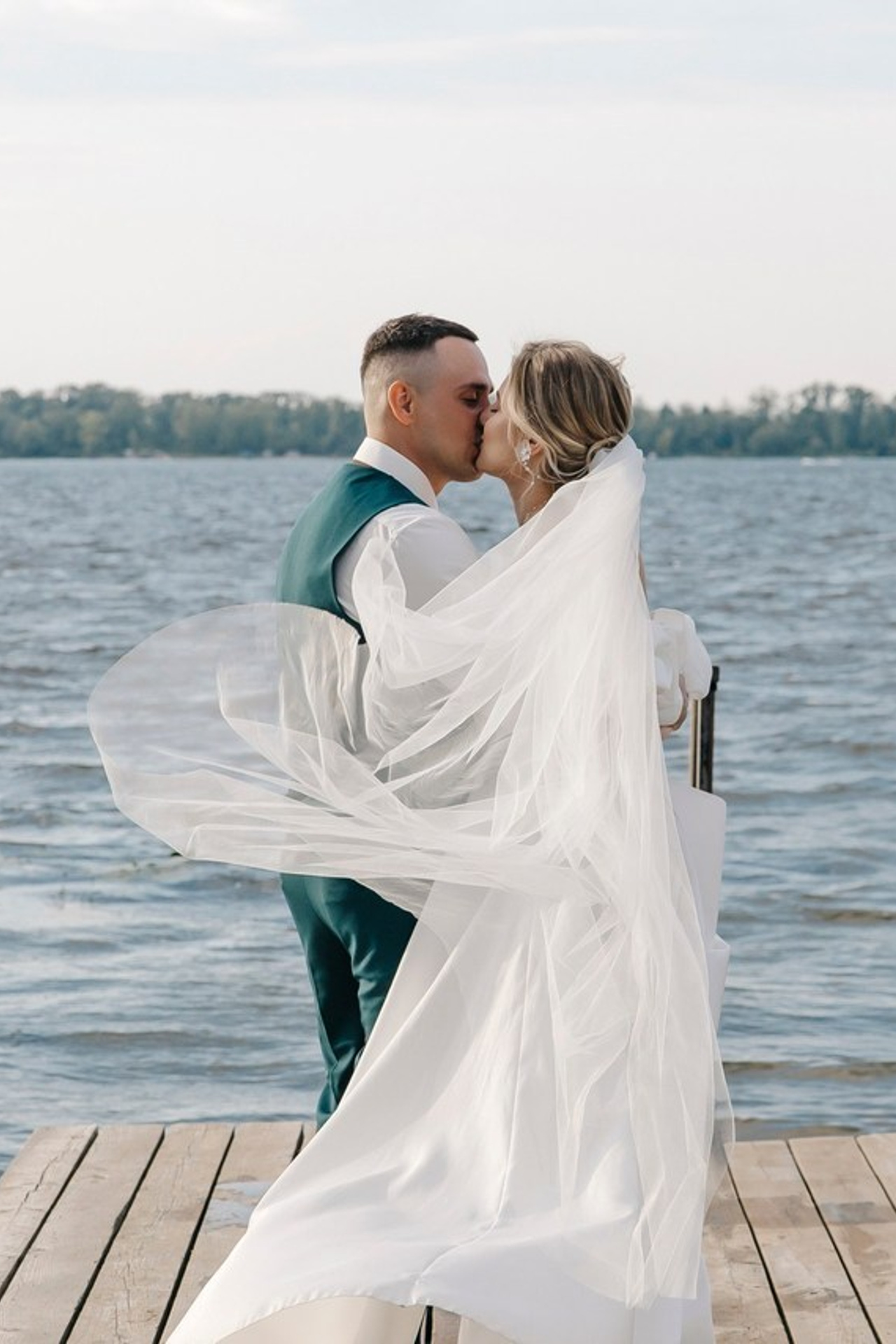 Отзывы о свадебном репортажном фотографе в  Самаре