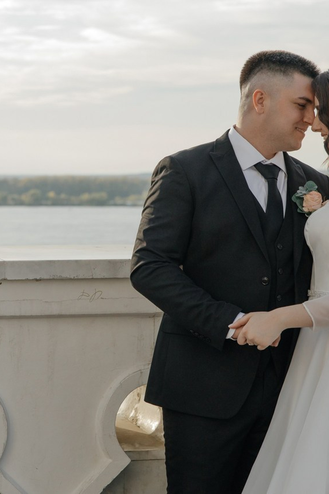 Отзывы о свадебном репортажном фотографе в  Самаре