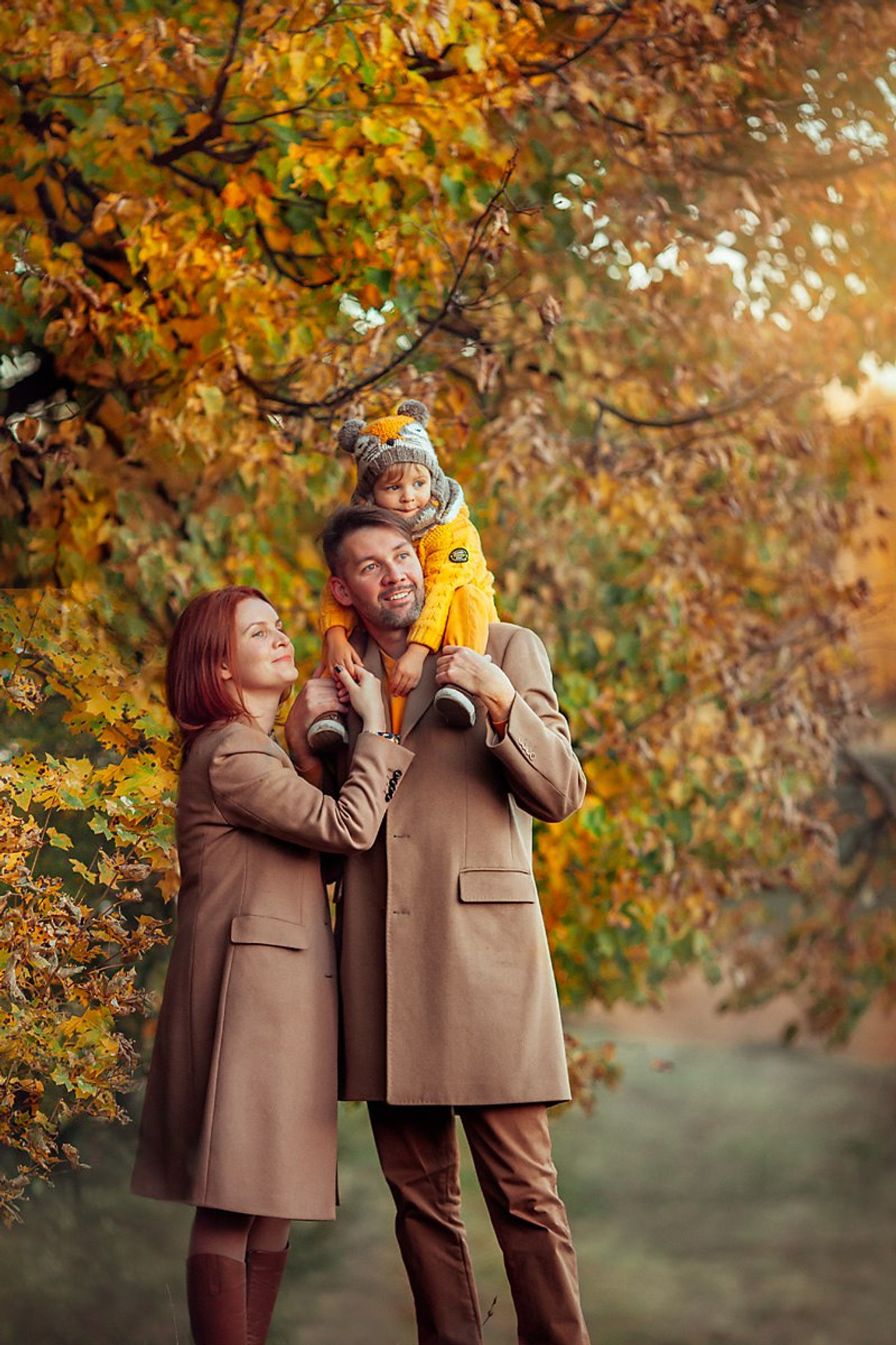В сиреневом саду. Семейный фотограф в Москве Вера Гук