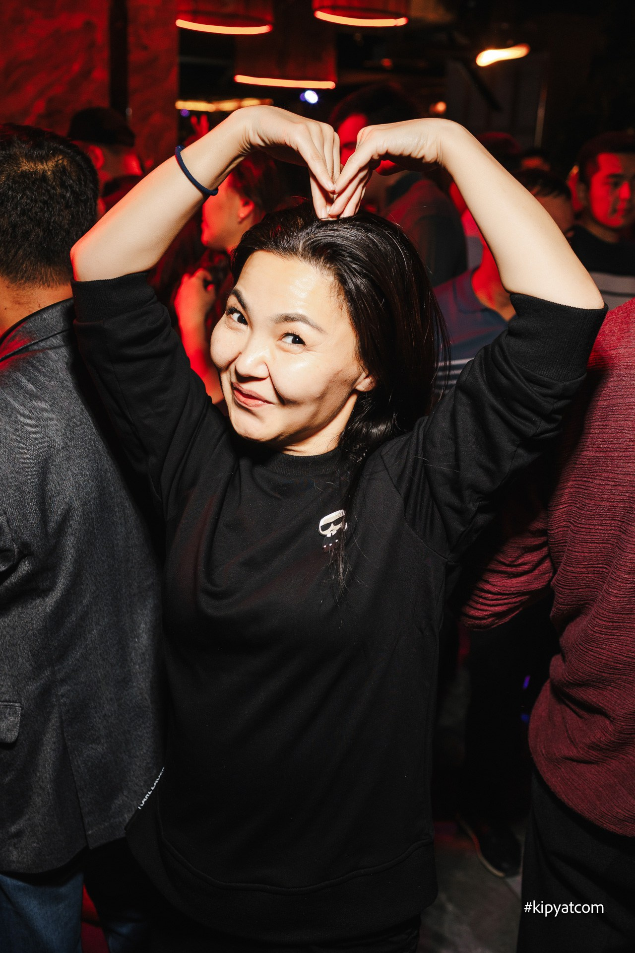 Поиск. Астана Кипятком