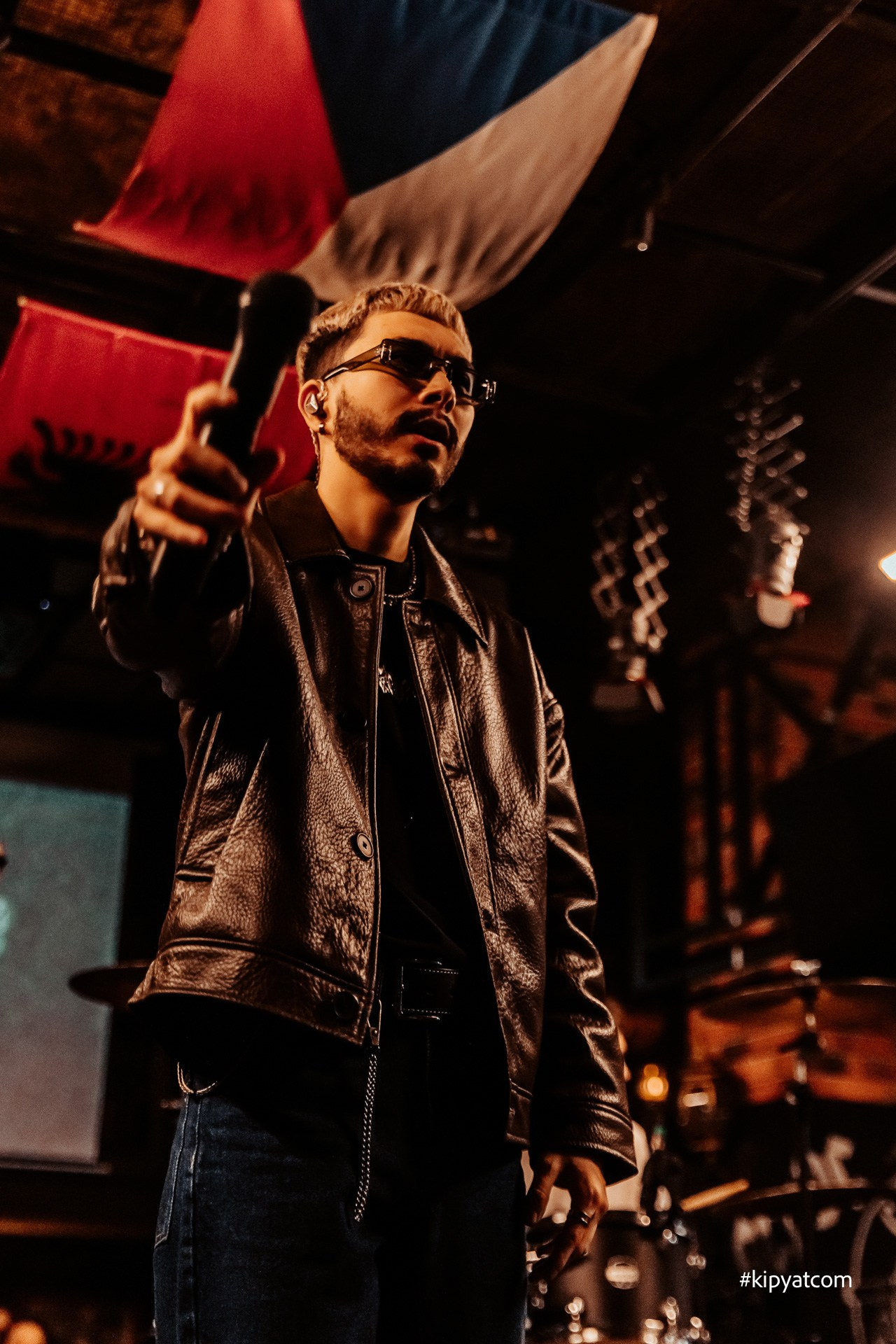 Поиск. Астана Кипятком