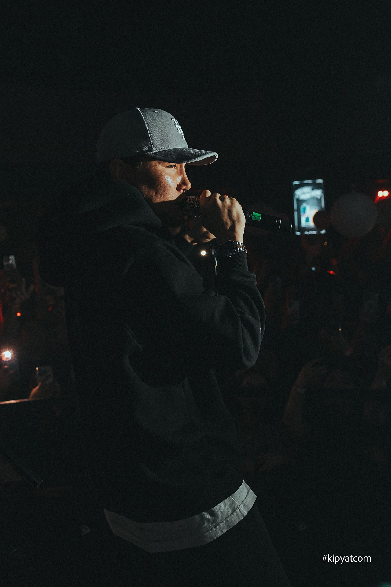 Поиск. Астана Кипятком