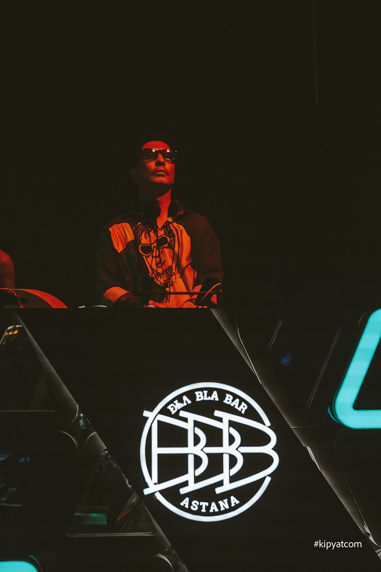 Поиск. Астана Кипятком