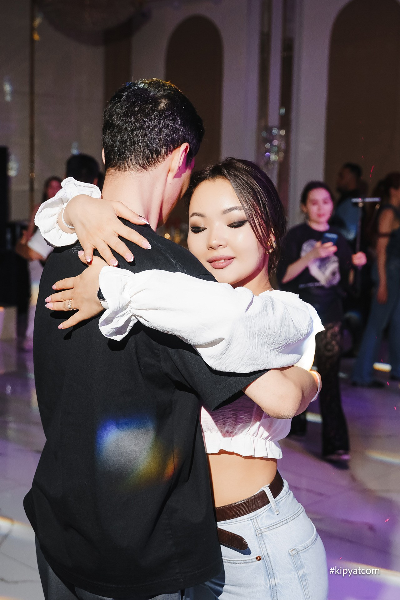 Поиск. Астана Кипятком