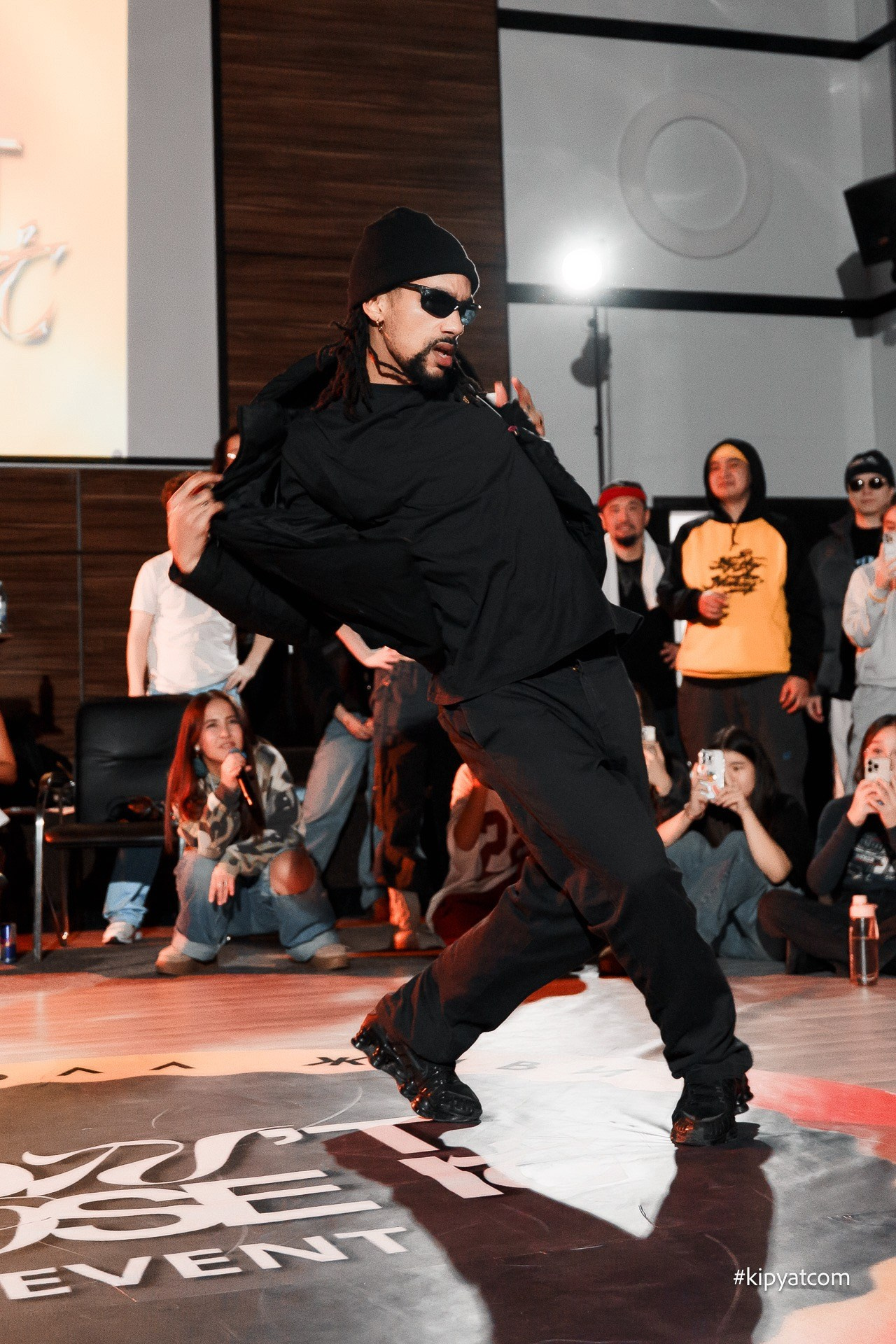 Поиск. Астана Кипятком