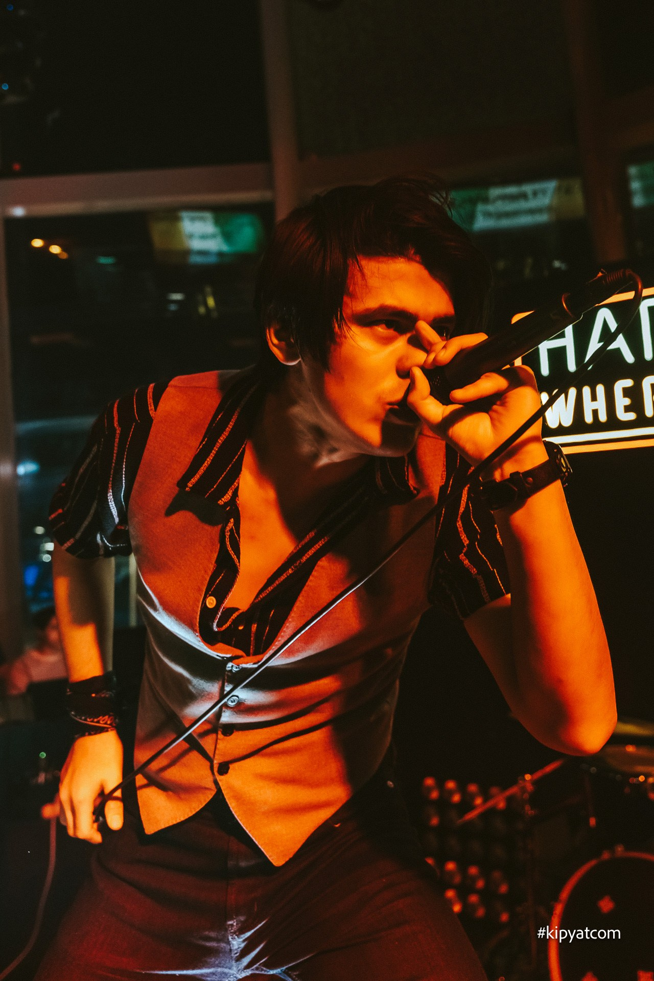 Поиск. Астана Кипятком