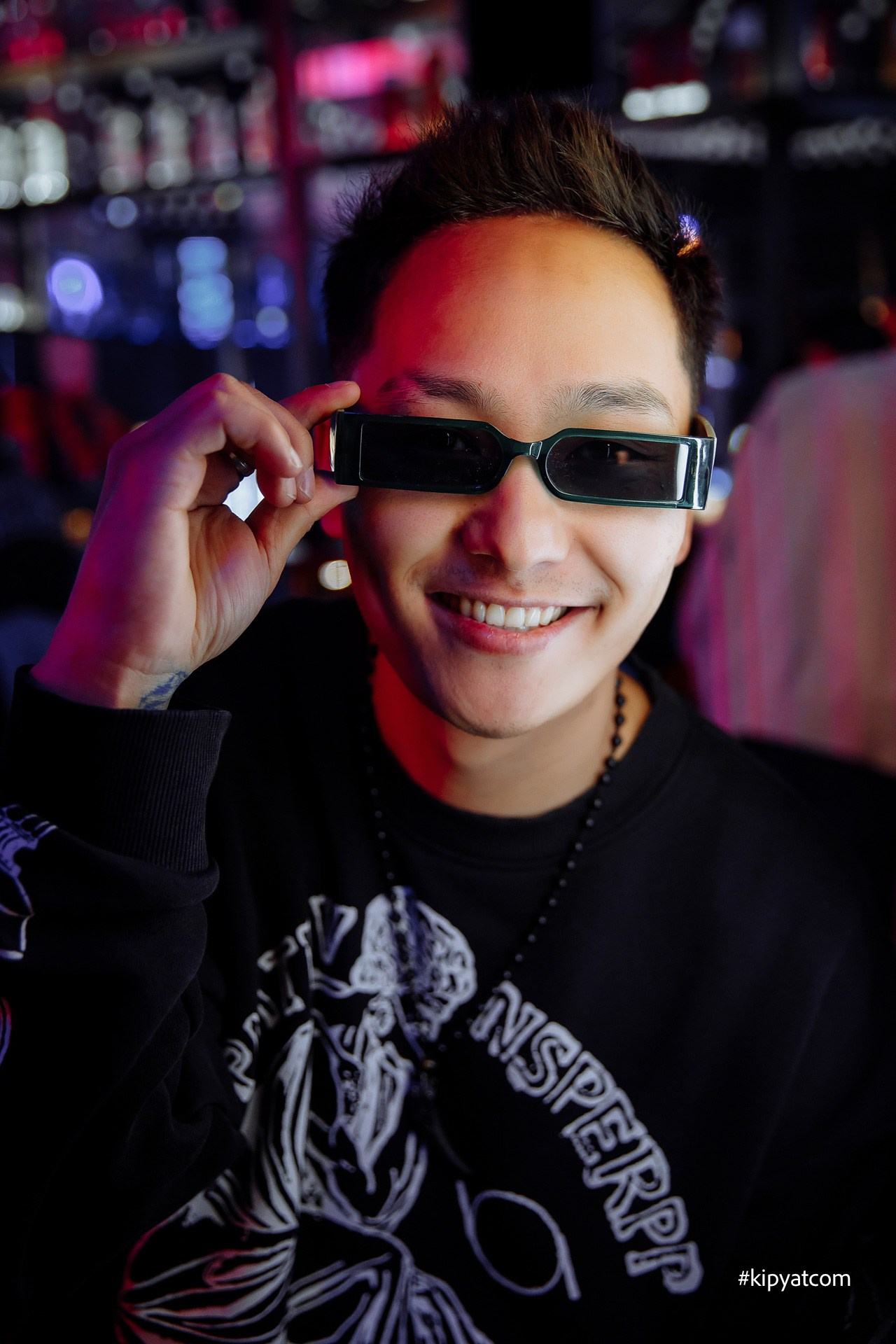 Поиск. Астана Кипятком